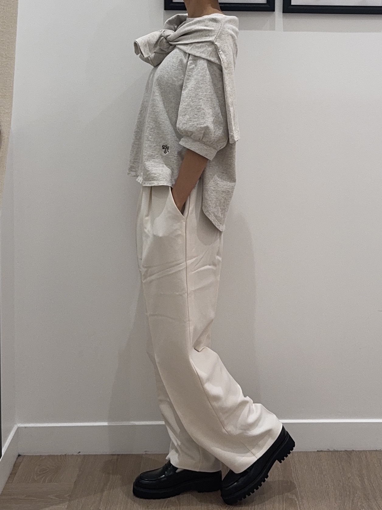 NOZOMIさんの「Dessin｜【高レビュー/洗える/XS-L】バックヘンリーミニ裏毛 5分袖」を使ったコーディネート