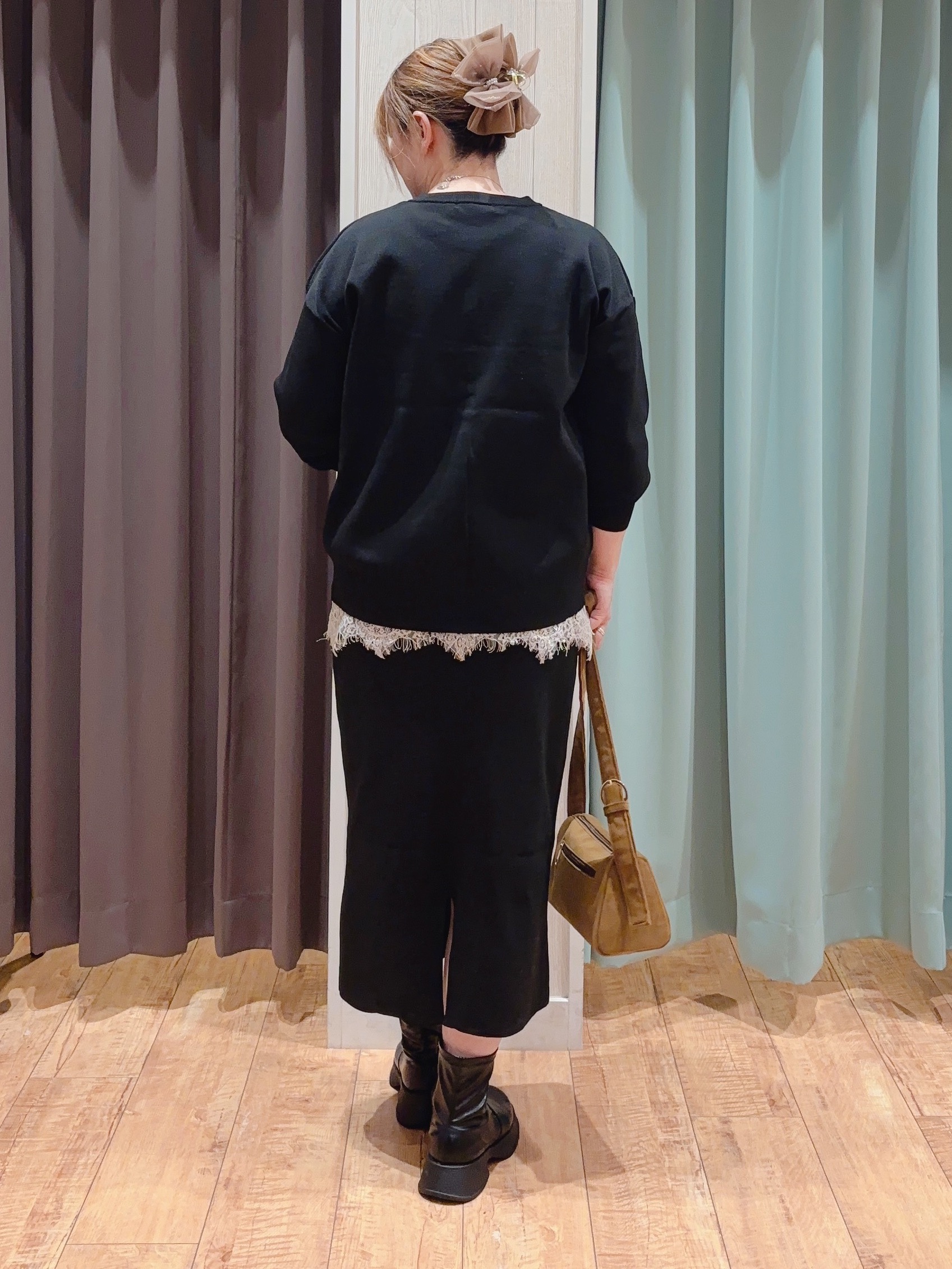 HANAさんの「SHOO･LA･RUE｜【セットアップ可/洗濯機可】軽やかに羽織れる スポンディッシュ ニットカーディガン」を使ったコーディネート