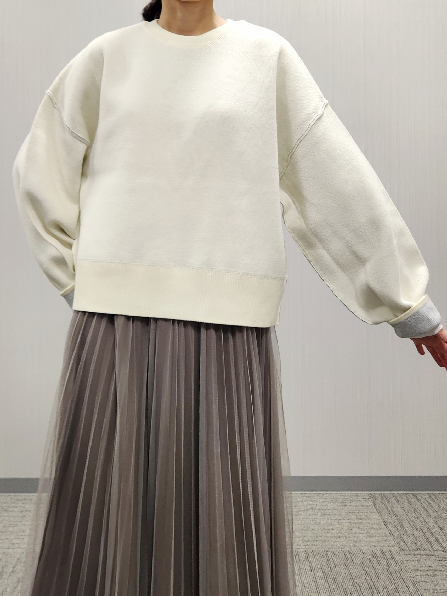 naraさんの「Dessin｜【2WAY/洗濯機OK/XS-L】配色リバーシブル コットンジャカード クルーネックニット」を使ったコーディネート