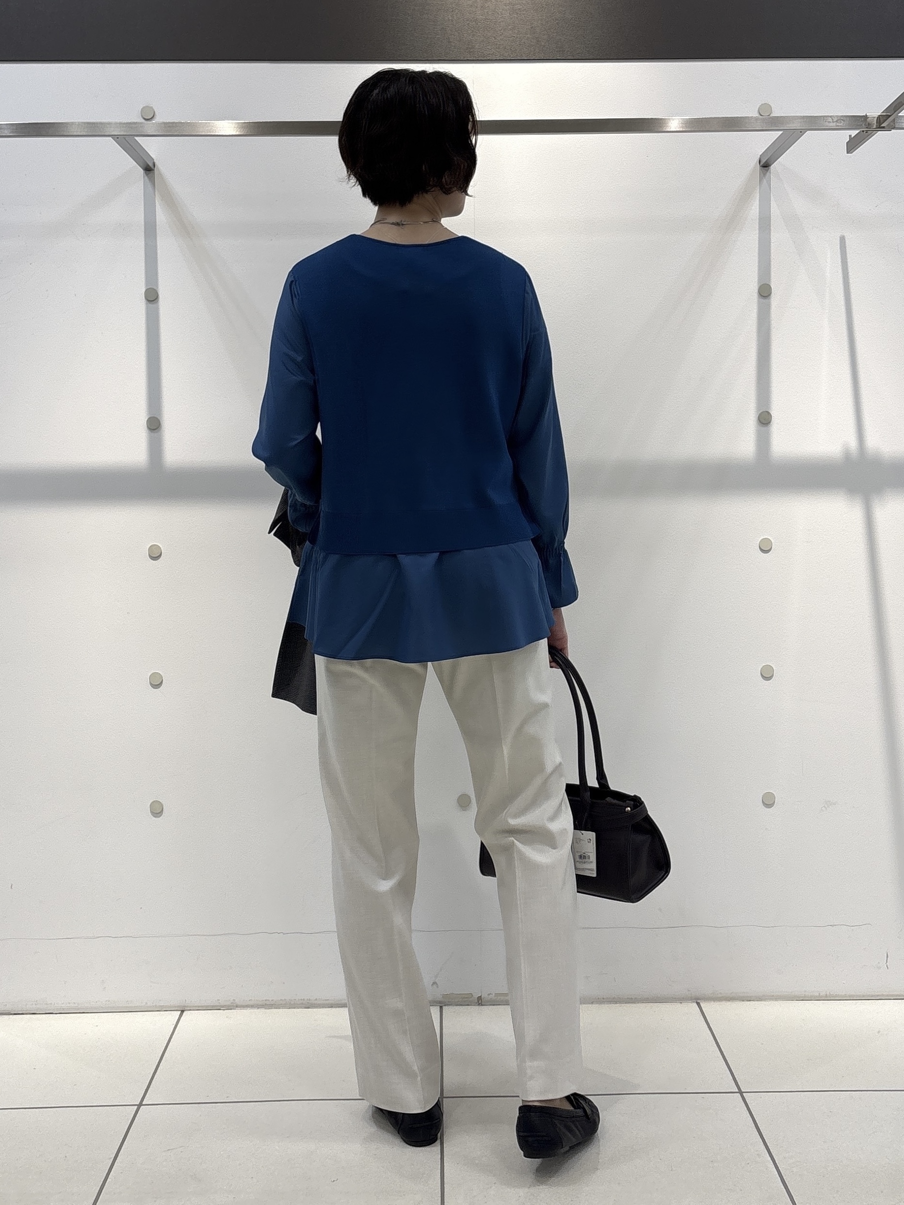 yuriさんの「INDIVI｜【選べるデザイン／長さフリー調整】モチーフネックレス」を使ったコーディネート