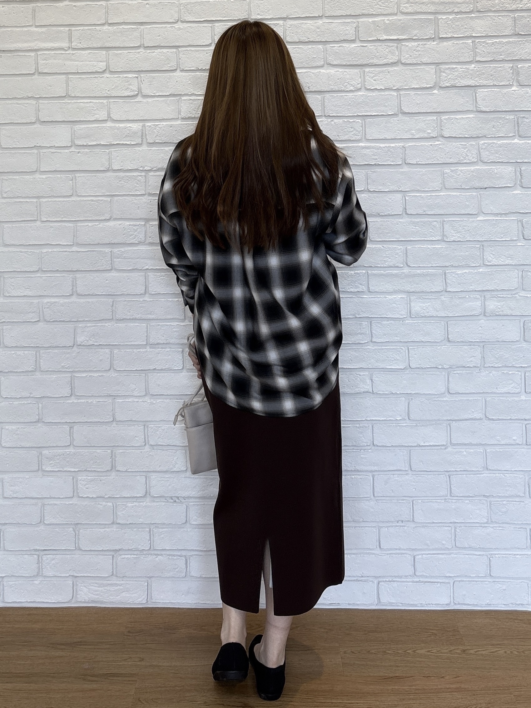 sayaさんの「SHOO･LA･RUE｜【洗濯後しわになりにくい/S-LL】気分で選ぶ 大人のデイリー使いに ベーシックシャツ」を使ったコーディネート