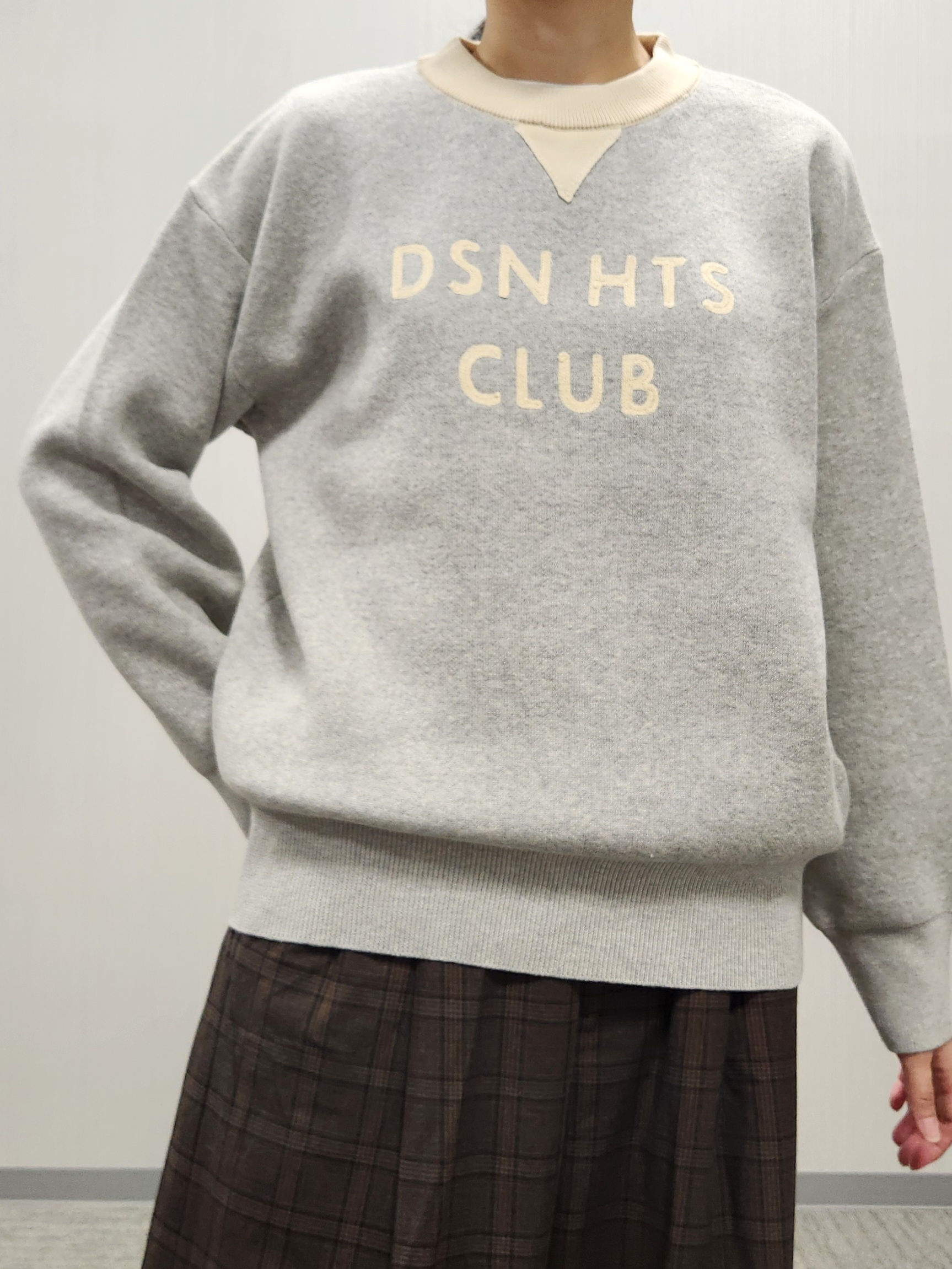 naraさんの「Dessin｜ロゴ刺繍 コットンジャカード」を使ったコーディネート