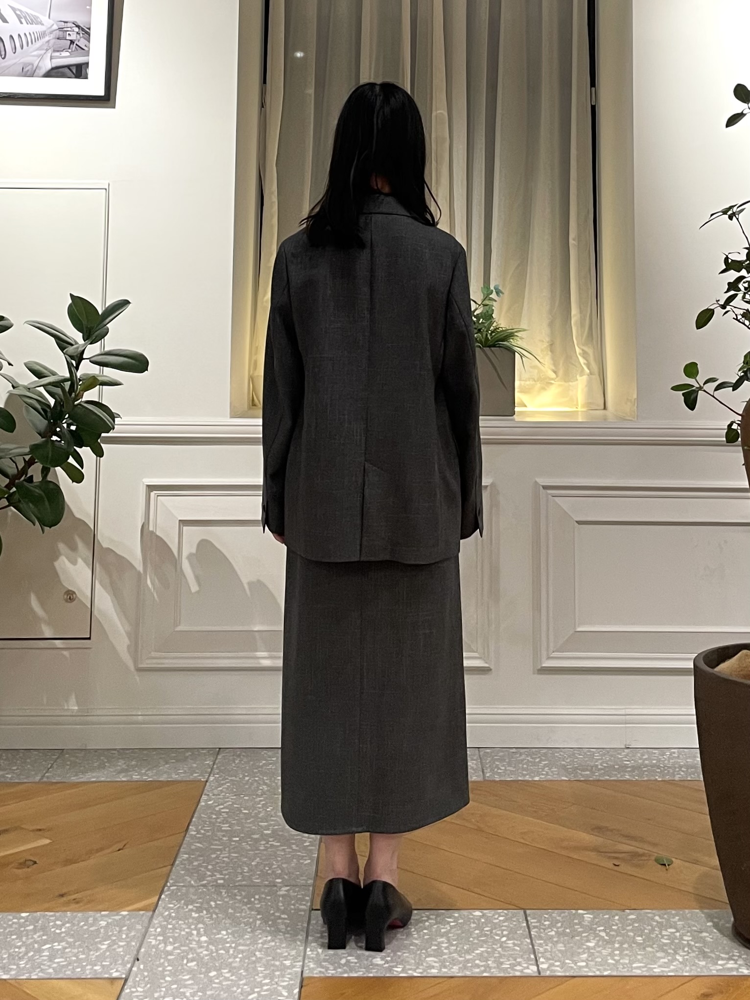 Lilyさんの「DRESSTERIOR｜シャークスキン ラフジャケット」を使ったコーディネート