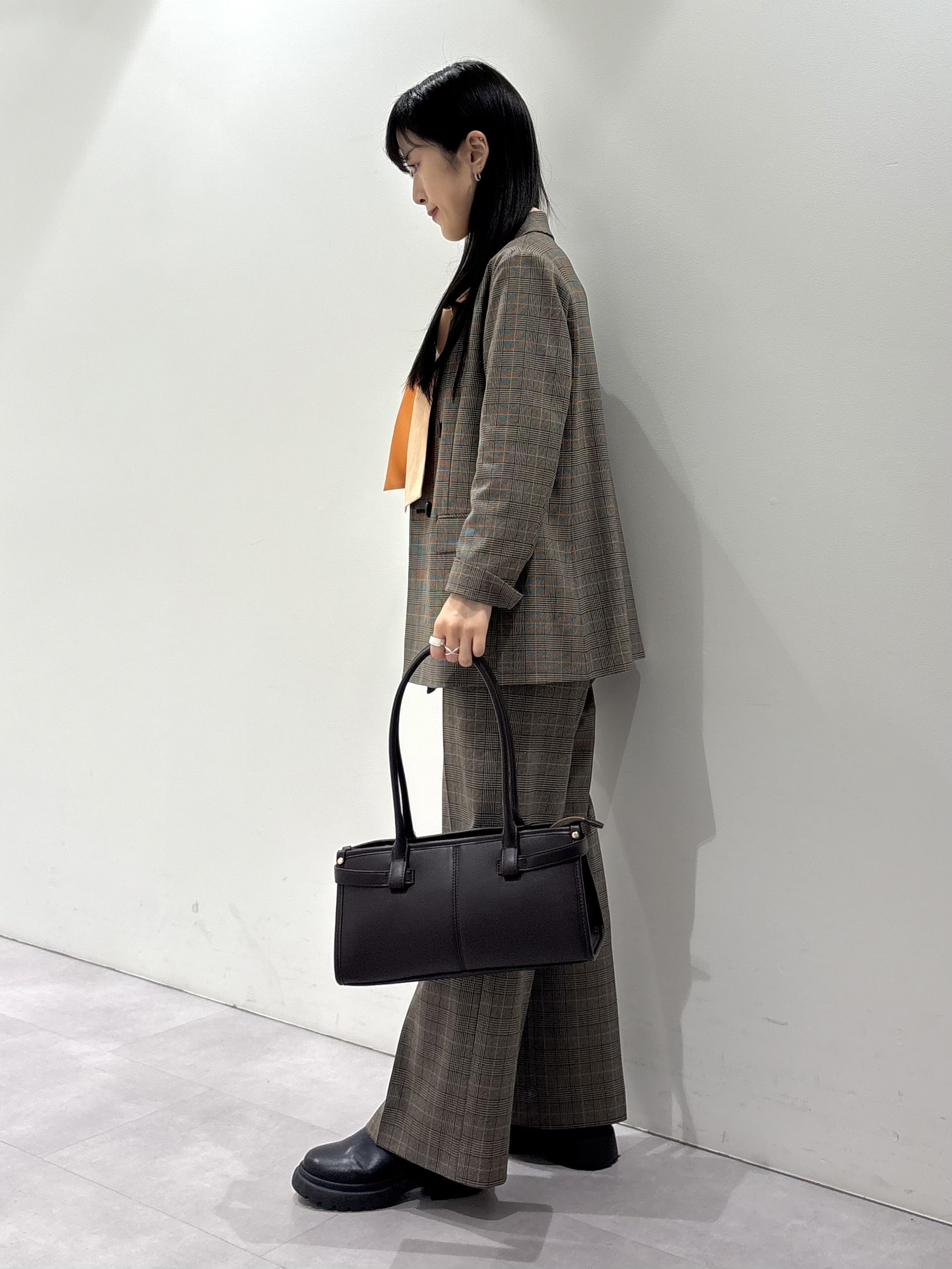 KEIKOさんの「INDIVI｜【洗濯機OK／ストレッチ◎】秋はじめのダブルジャケット」を使ったコーディネート