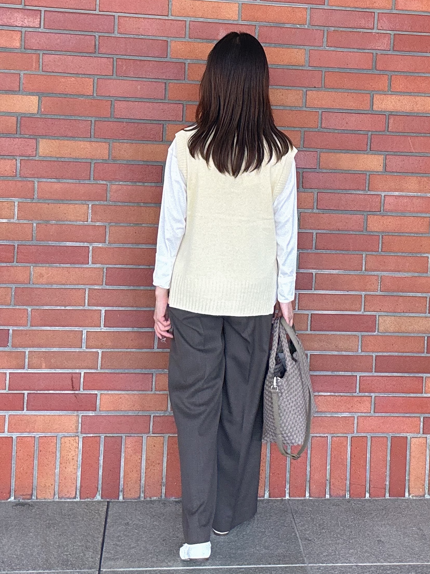 makiさんの「UNTITLED｜【ロゴ・プリント】フォトグラフィックロンT」を使ったコーディネート