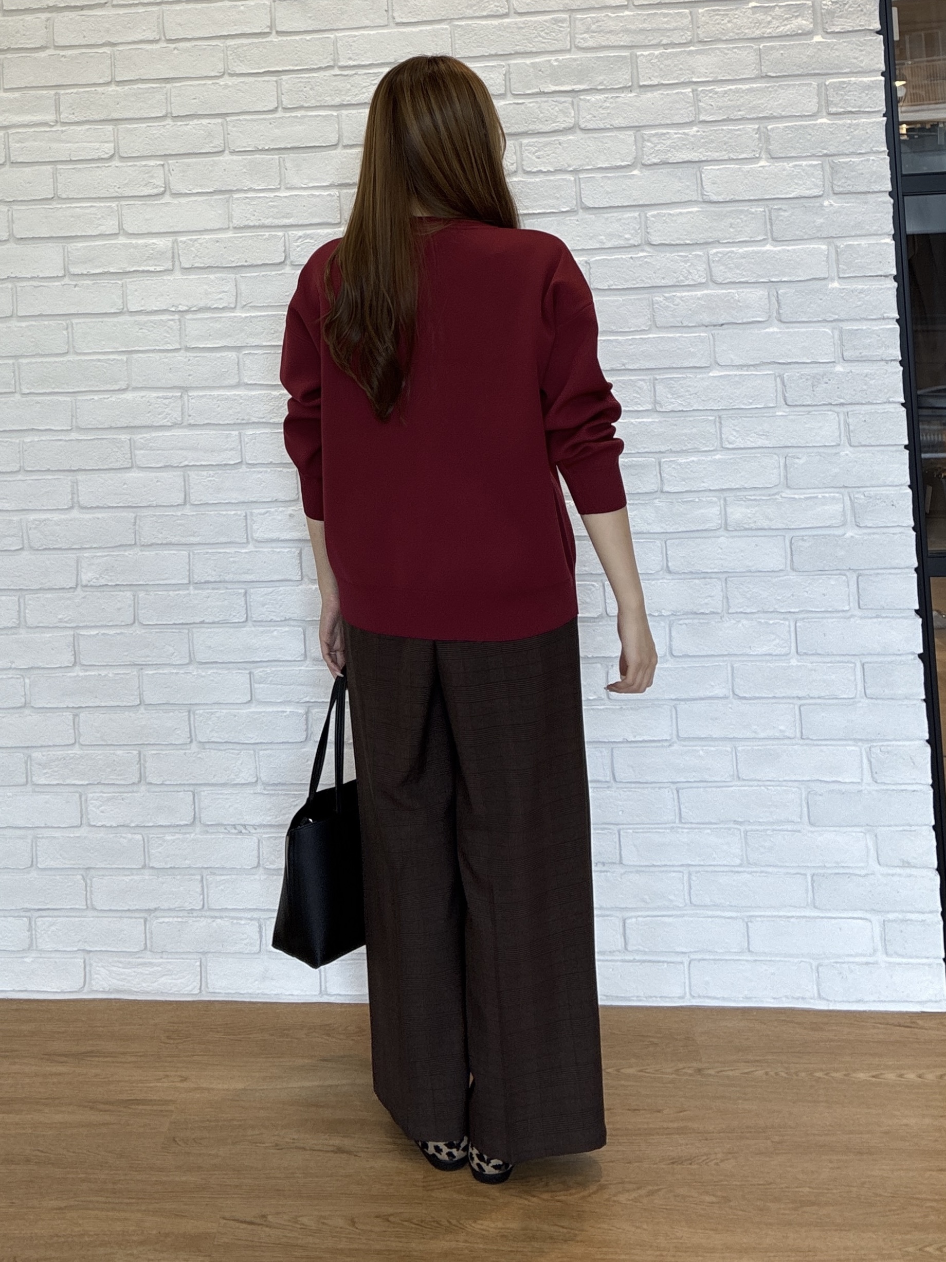 sayaさんの「SHOO･LA･RUE｜【セットアップ可/洗濯機可】軽やかに羽織れる スポンディッシュ ニットカーディガン」を使ったコーディネート
