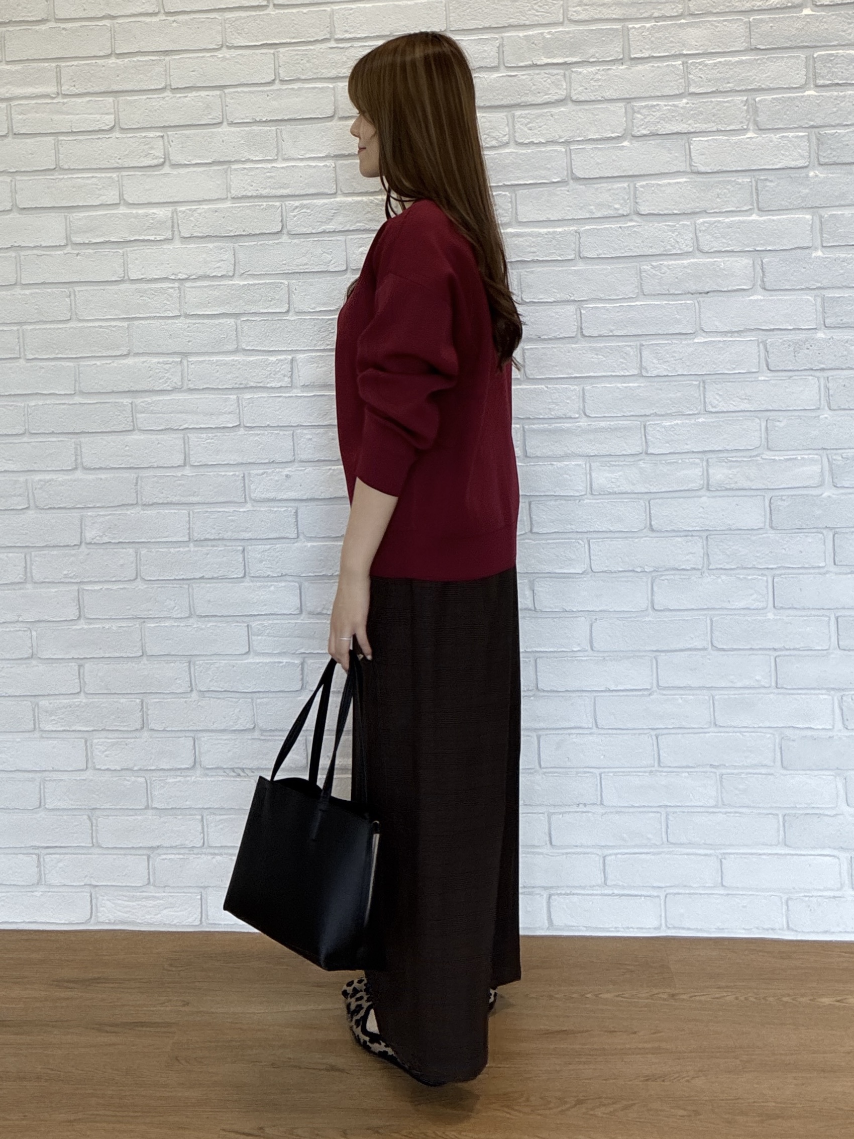 sayaさんの「SHOO･LA･RUE｜【セットアップ可/洗濯機可】軽やかに羽織れる スポンディッシュ ニットカーディガン」を使ったコーディネート