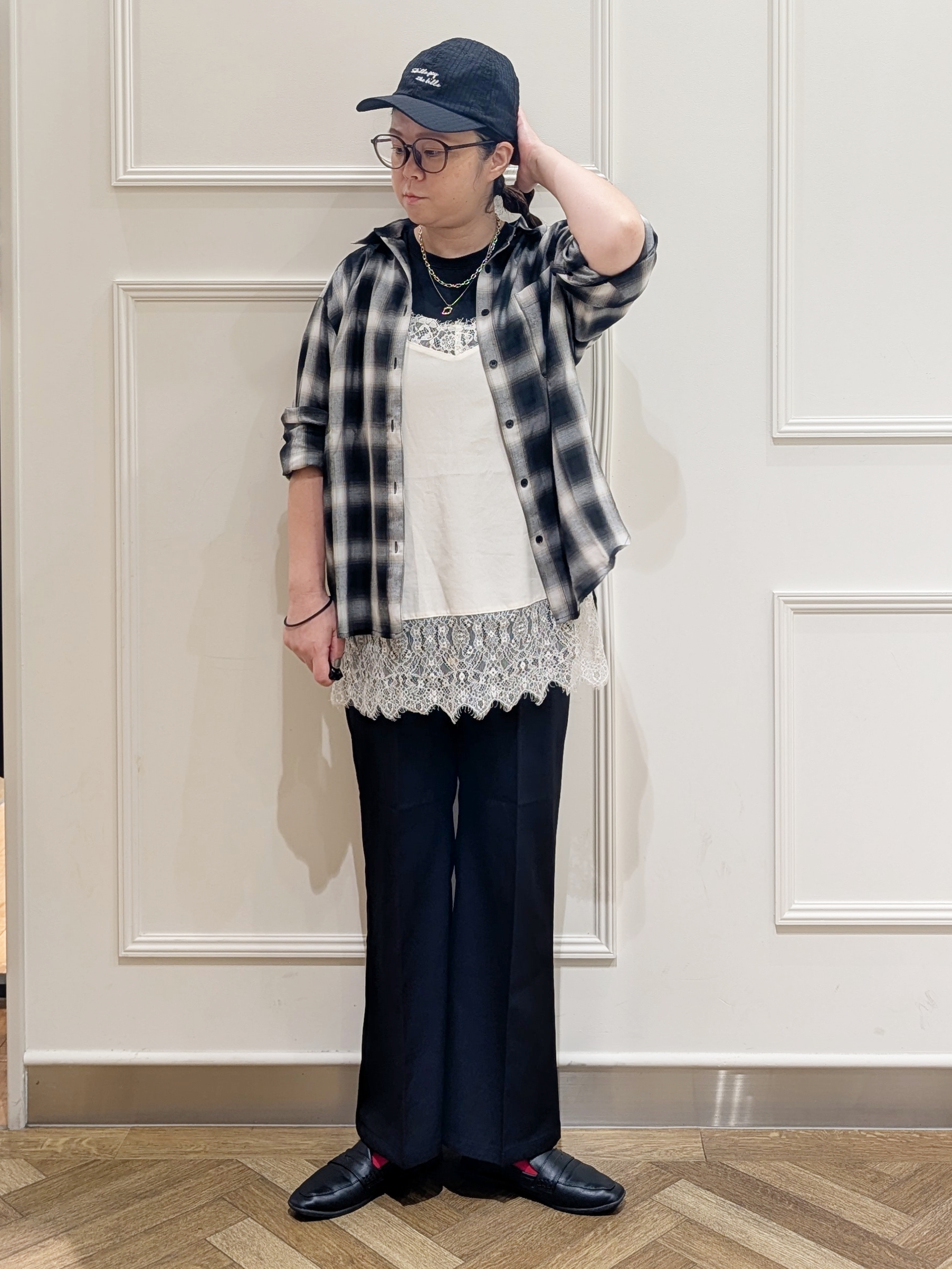 Pさんの「SHOO･LA･RUE｜【洗濯後しわになりにくい/S-LL】気分で選ぶ 大人のデイリー使いに ベーシックシャツ」を使ったコーディネート
