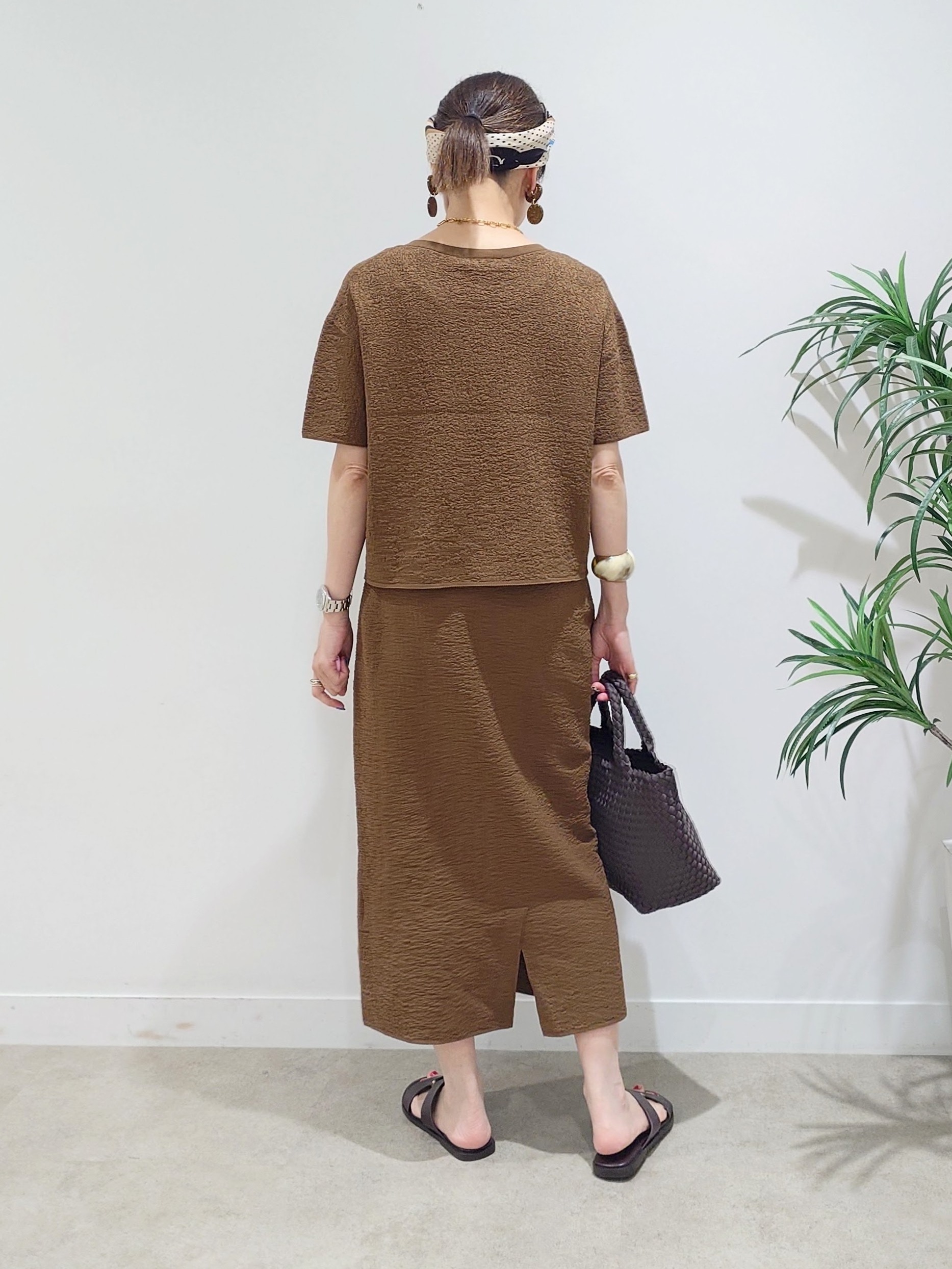 MUTSUKOさんの「UNTITLED｜【セットアップ可/ストレッチ性】ドライタッチニットプルオーバー」を使ったコーディネート