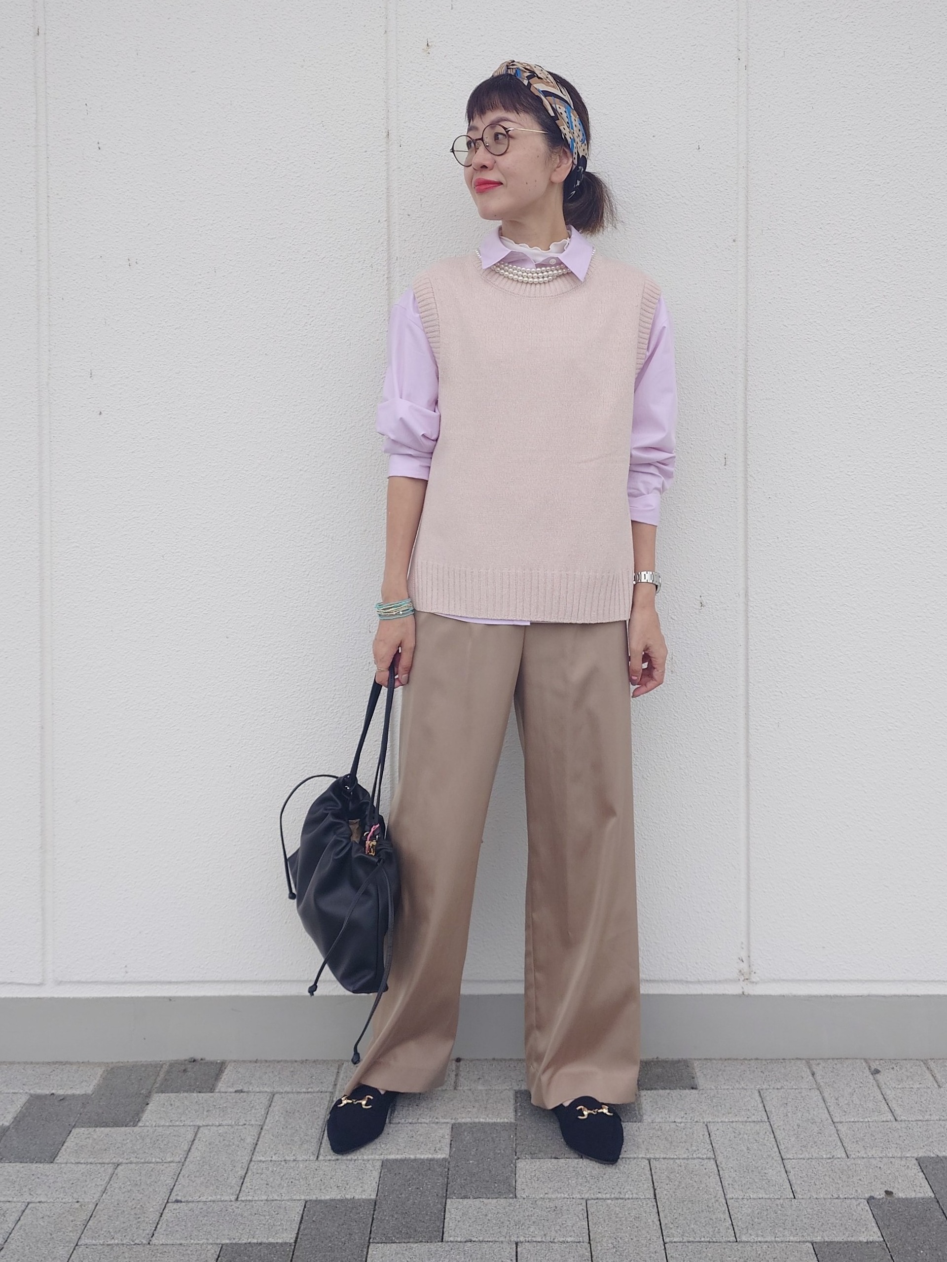 MUTSUKOさんの「UNTITLED｜【5色展開/手洗い可】ローシルクウールニットベスト」を使ったコーディネート