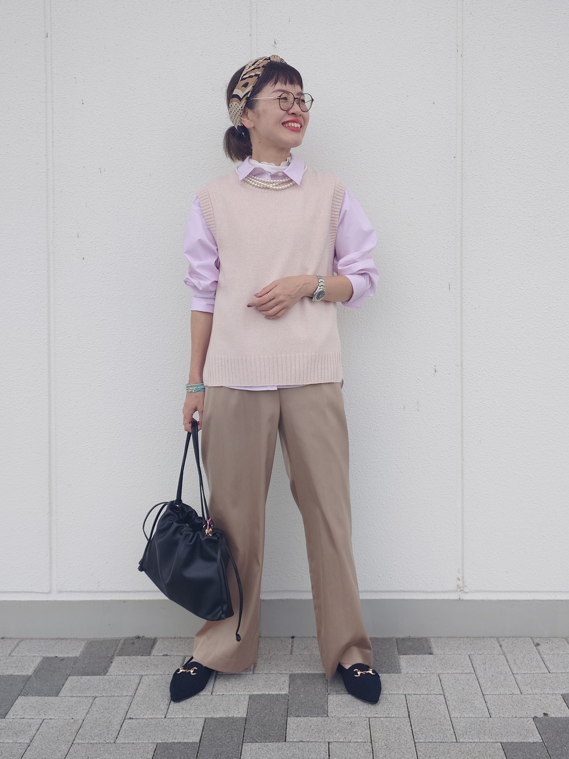 MUTSUKOさんの「UNTITLED｜【5色展開/手洗い可】ローシルクウールニットベスト」を使ったコーディネート