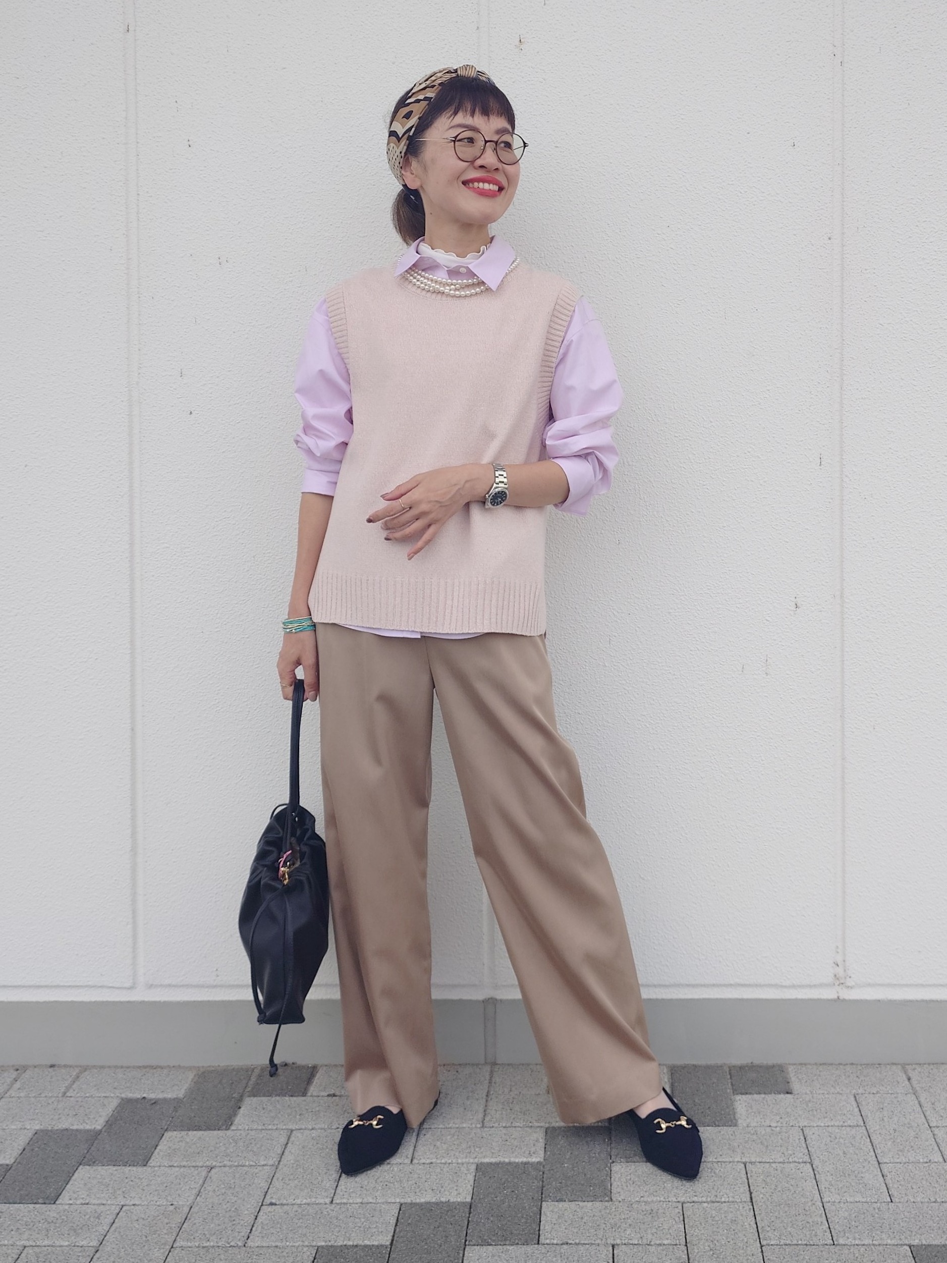 MUTSUKOさんの「UNTITLED｜【5色展開/手洗い可】ローシルクウールニットベスト」を使ったコーディネート