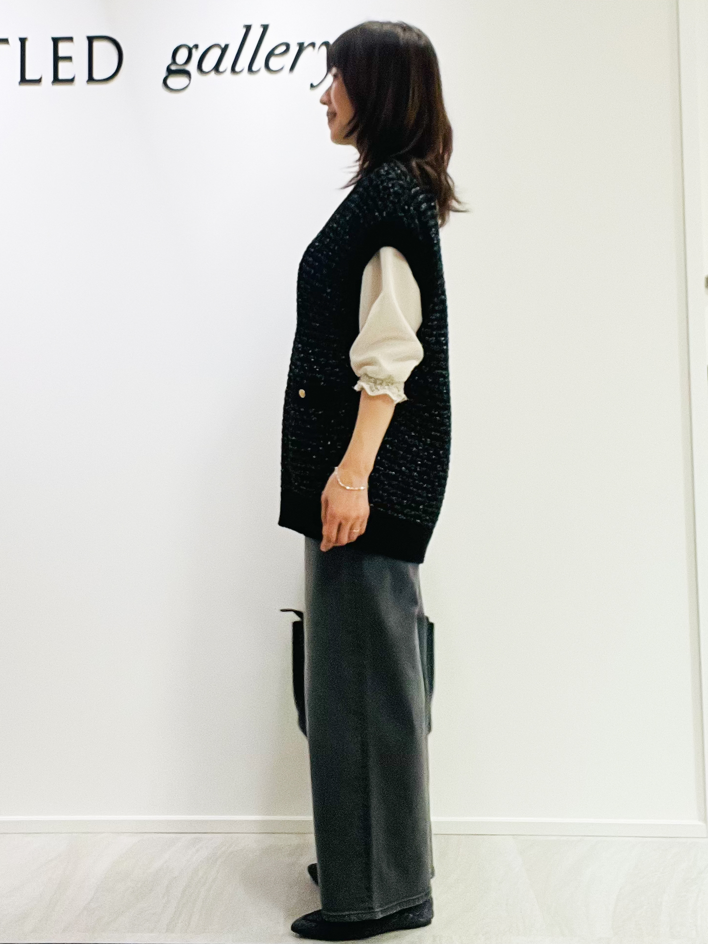 めいさんの「UNTITLED｜タックデザイン ラグランスリーブブラウス」を使ったコーディネート