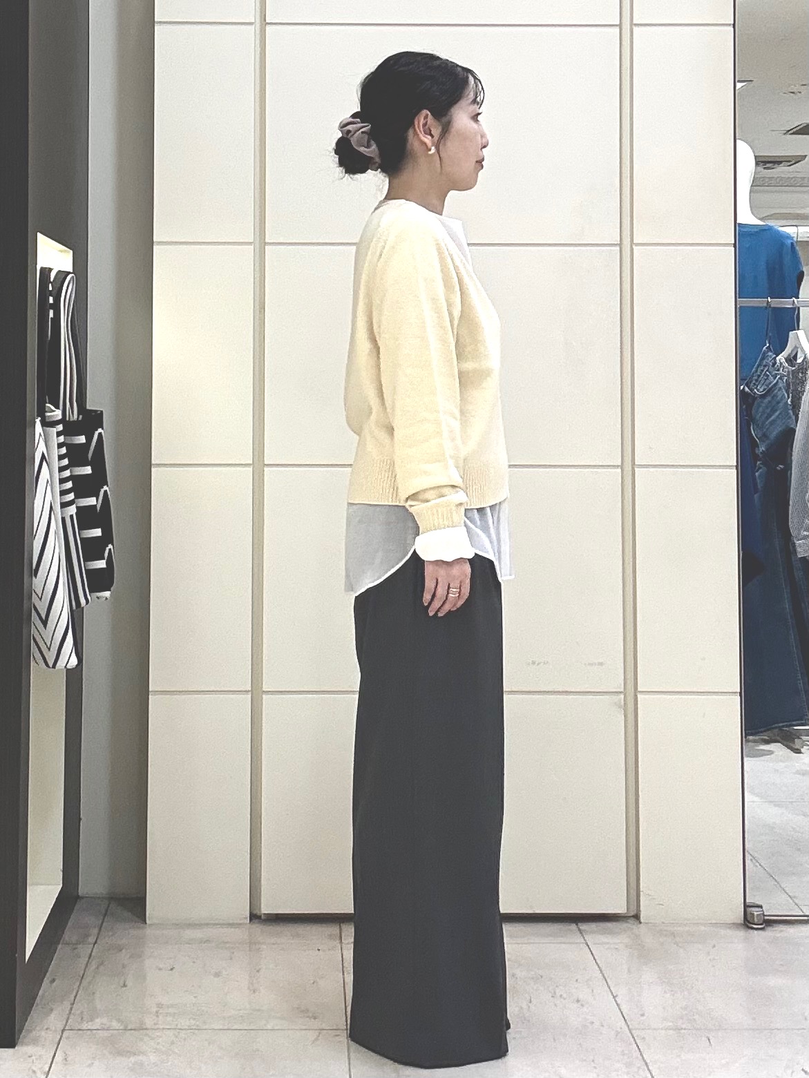mori.さんの「UNTITLED｜【アンサンブル可/秋羽織り】杢調ジップカーディガン」を使ったコーディネート