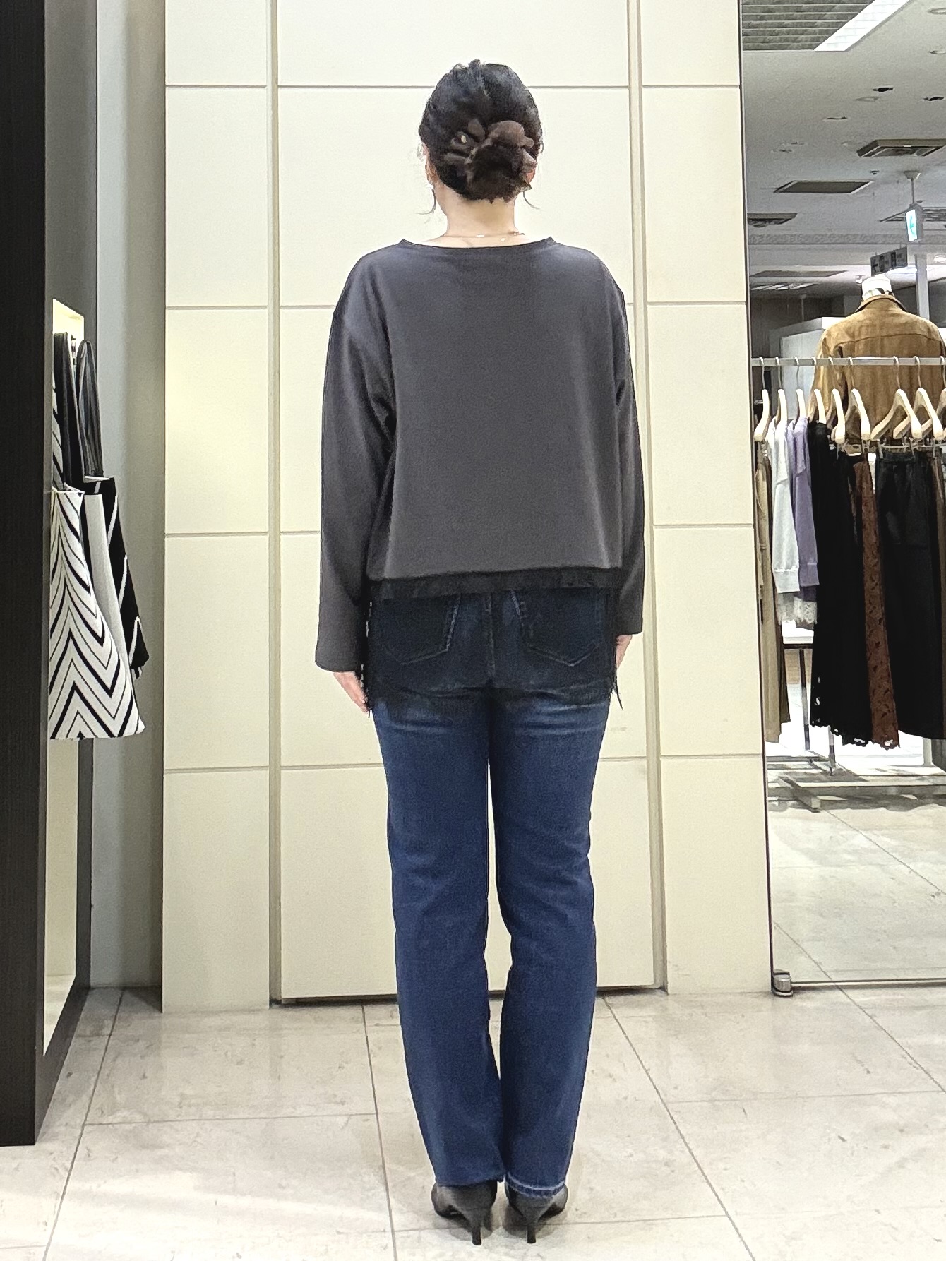 mori.さんの「UNTITLED｜レースドッキングプルオーバー」を使ったコーディネート