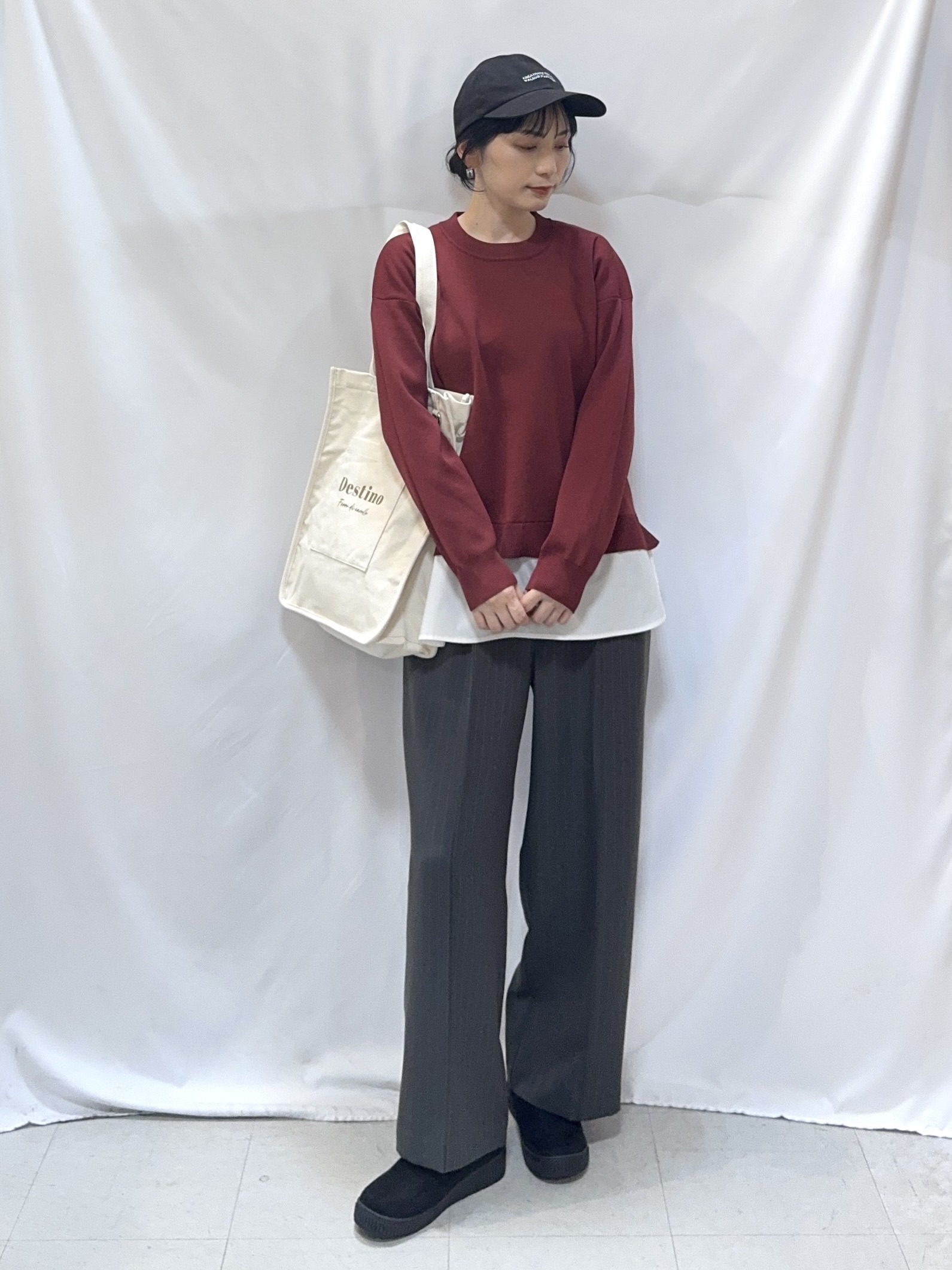 𝐇𝐢𝐫𝐨𝐦𝐢さんの「SHOO･LA･RUE｜【S-LL】着るだけできまる シャツレイヤード風 スポンディッシュニット」を使ったコーディネート