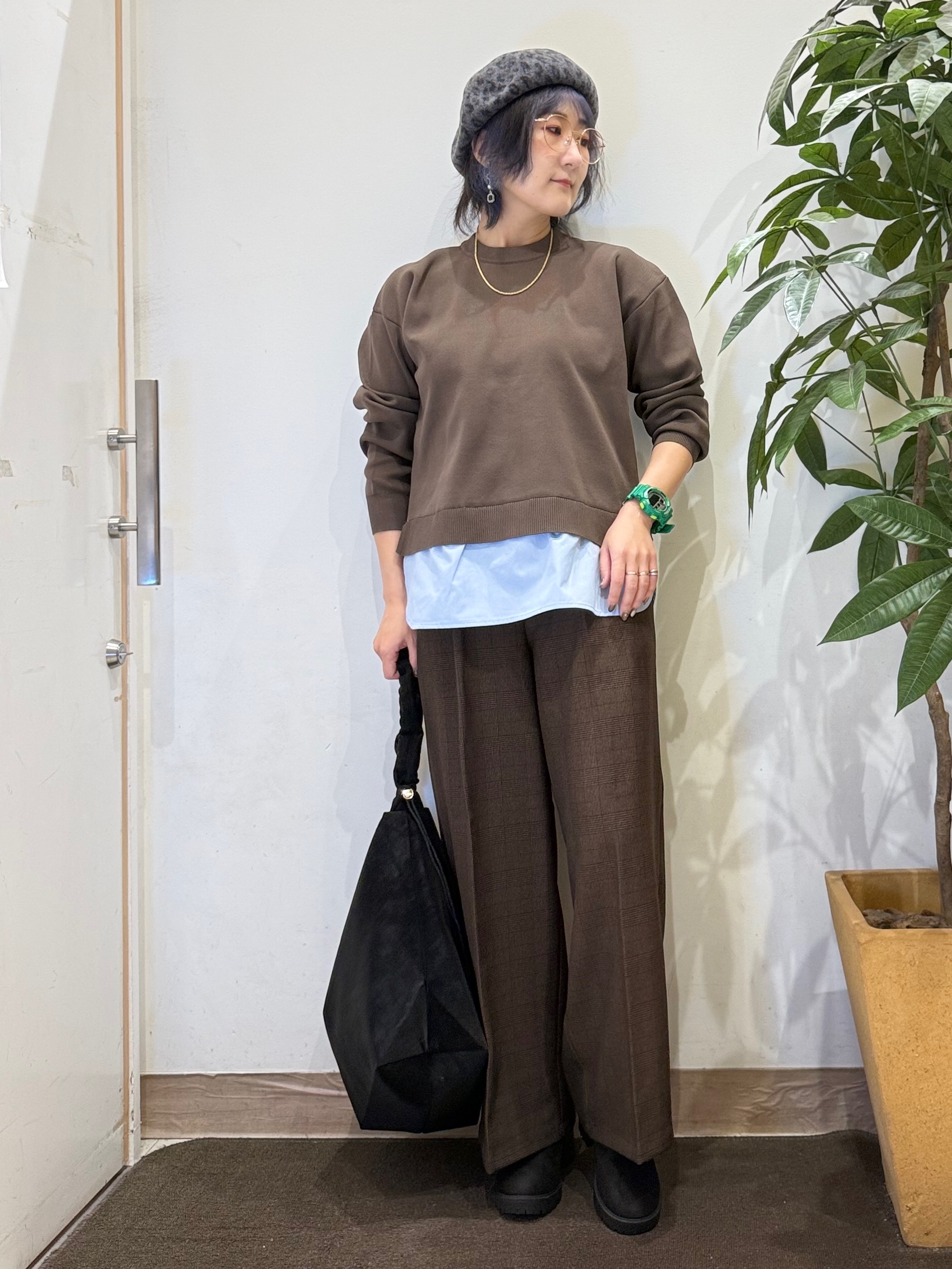misakiさんの「SHOO･LA･RUE｜【S-LL】着るだけできまる シャツレイヤード風 スポンディッシュニット」を使ったコーディネート
