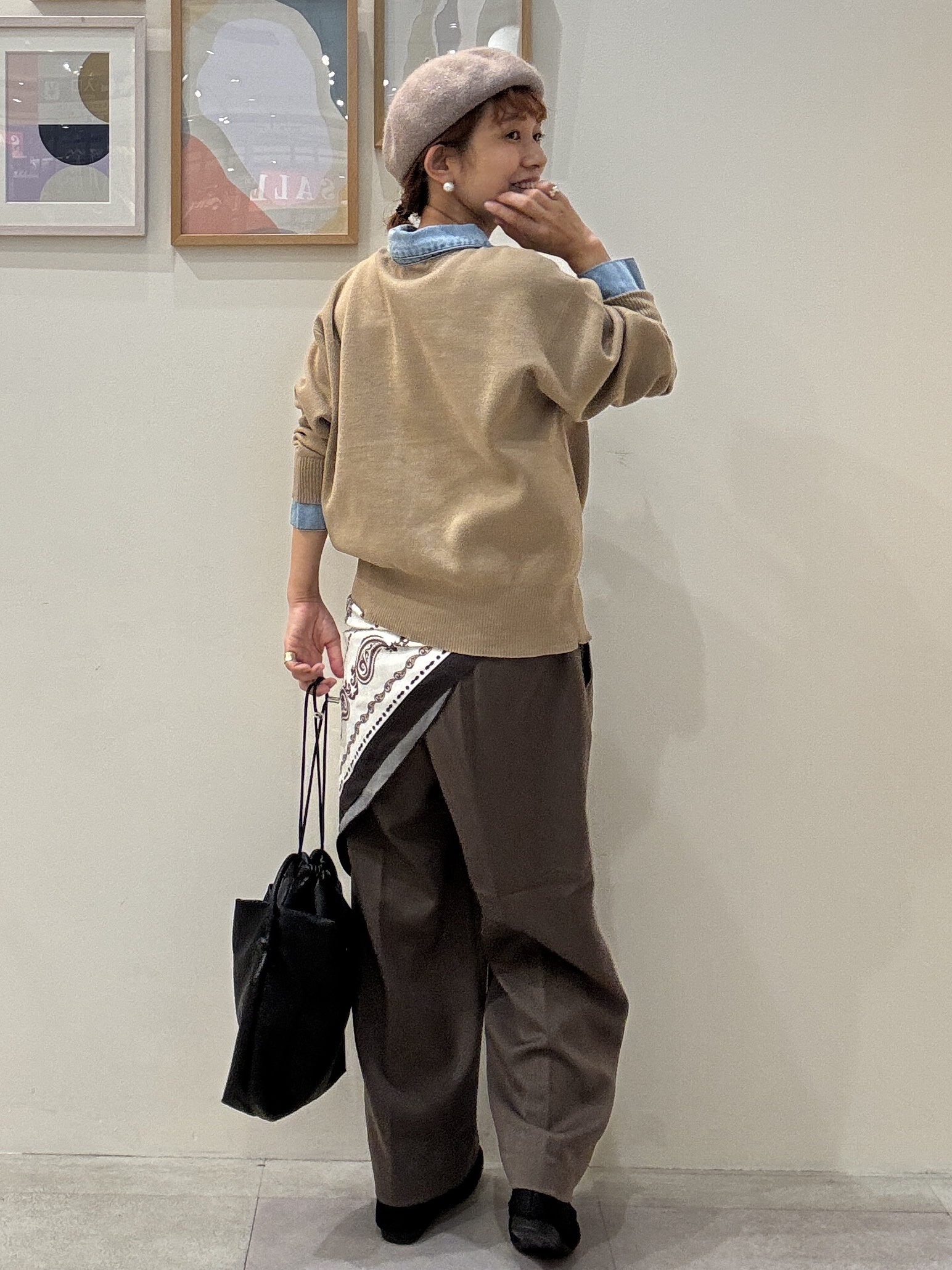 たけぴさんの「SHOO･LA･RUE｜【S-LL/洗濯機可】デニム／チェック切替でこなれ見え 金ボタンニットカーディガン」を使ったコーディネート