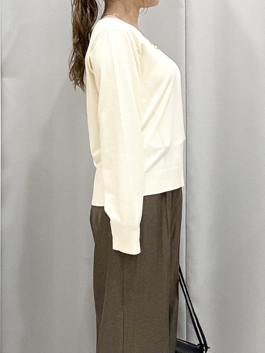 shioさんの「SHOO･LA･RUE｜【2点セット／着方いろいろ】ビスチェ&times;センタープレスパンツ セットアップ」を使ったコーディネート