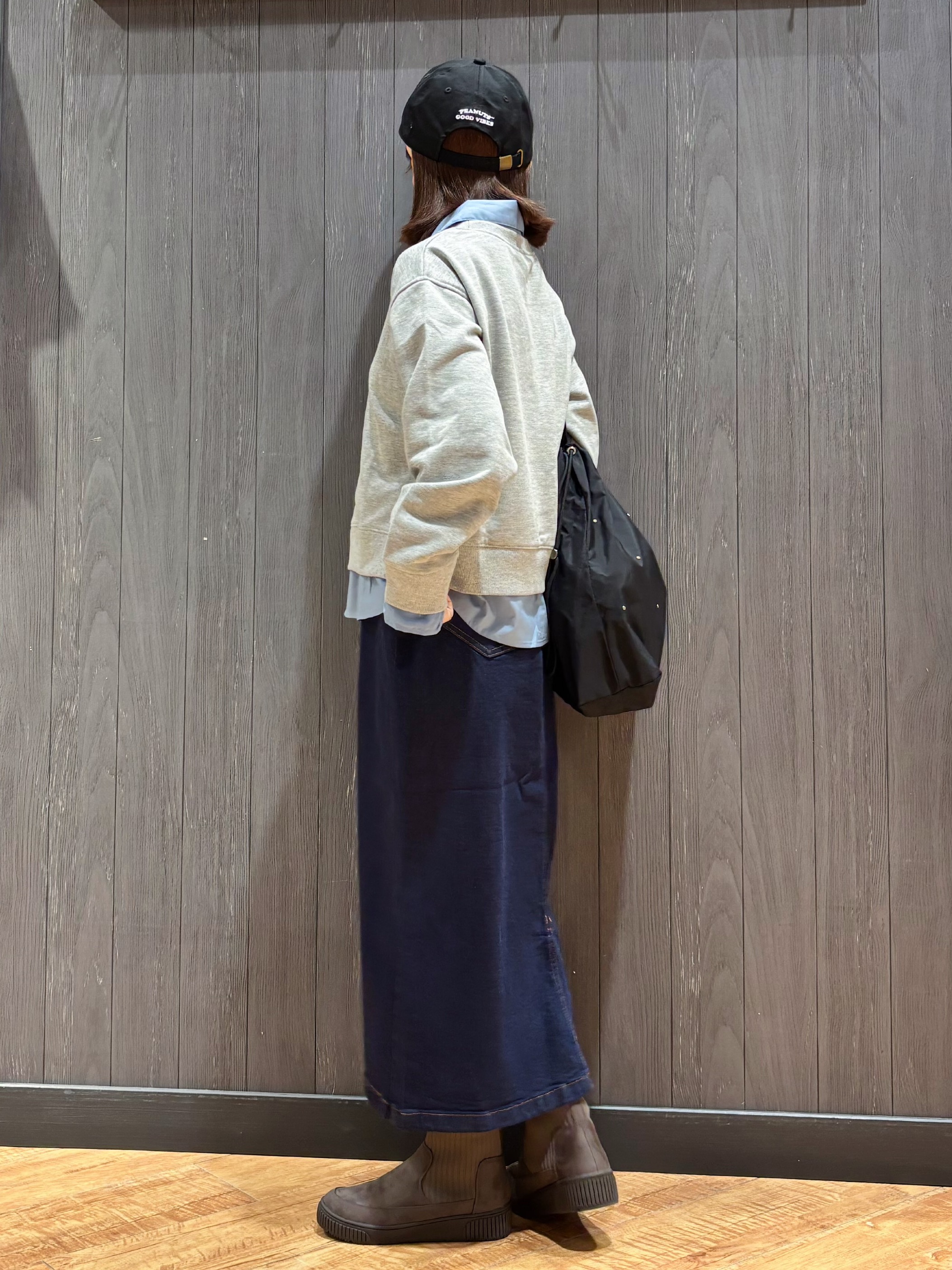 meiさんの「SHOO･LA･RUE｜シャツレイヤードプルオーバーアソート」を使ったコーディネート