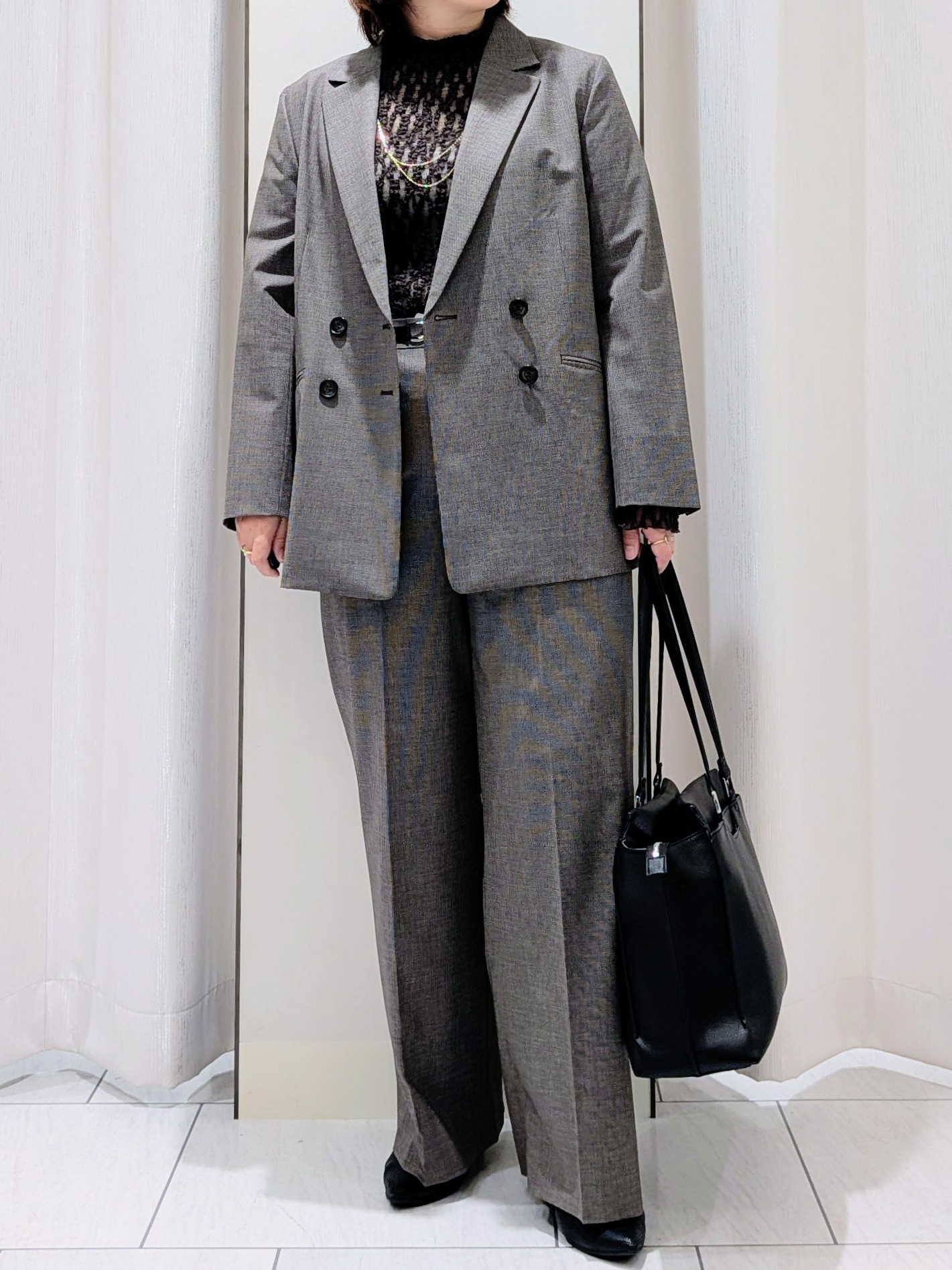 Onumaさんの「UNTITLED｜【重ね着レイヤード】レースハイネックトップス」を使ったコーディネート