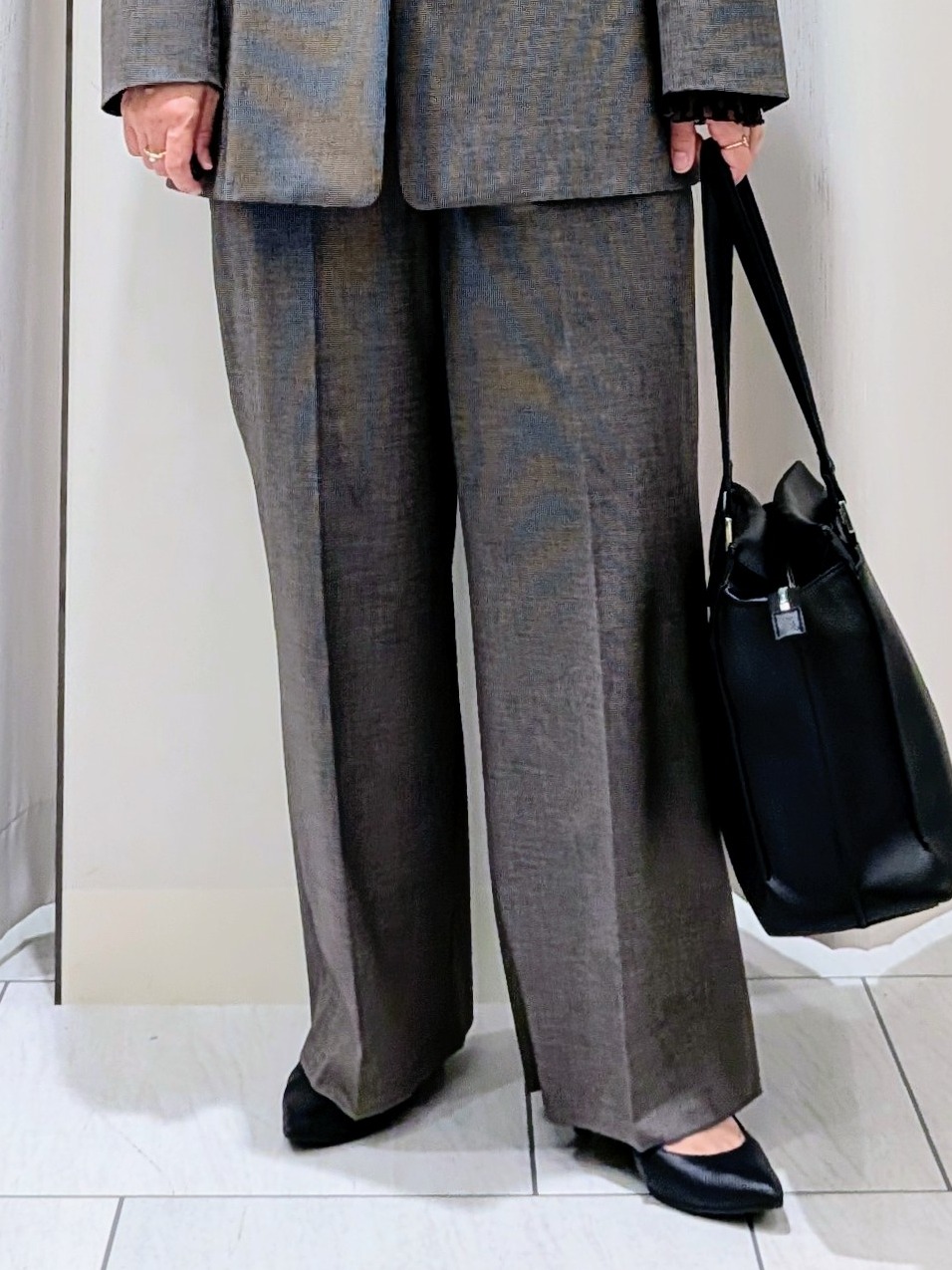 Onumaさんの「UNTITLED｜【重ね着レイヤード】レースハイネックトップス」を使ったコーディネート