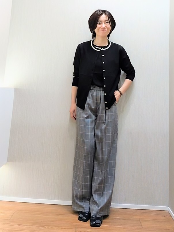 ミズタさんの「UNTITLED｜【アンサンブル可能/秋羽織り】コンパクトニットカーディガン」を使ったコーディネート