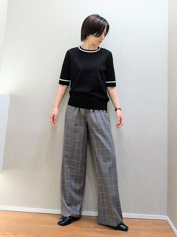 ミズタさんの「UNTITLED｜【アンサンブル可能/秋羽織り】コンパクトニットカーディガン」を使ったコーディネート