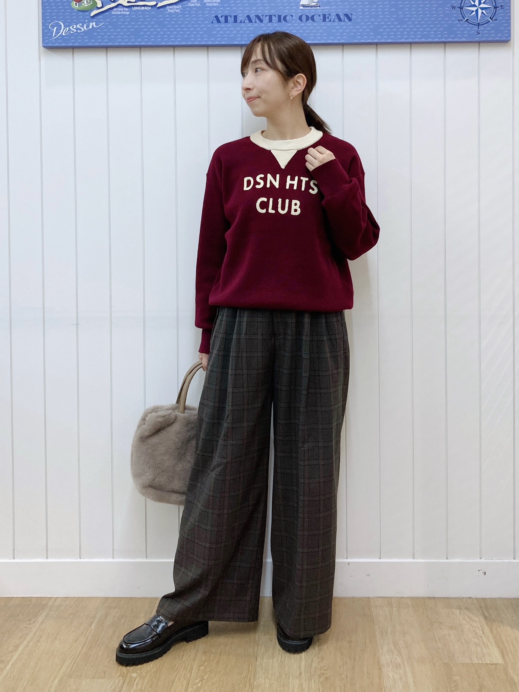 yoshiさんの「Dessin｜【店舗人気/洗濯機OK】ロゴ刺繍 コットンジャカードプルオーバー」を使ったコーディネート