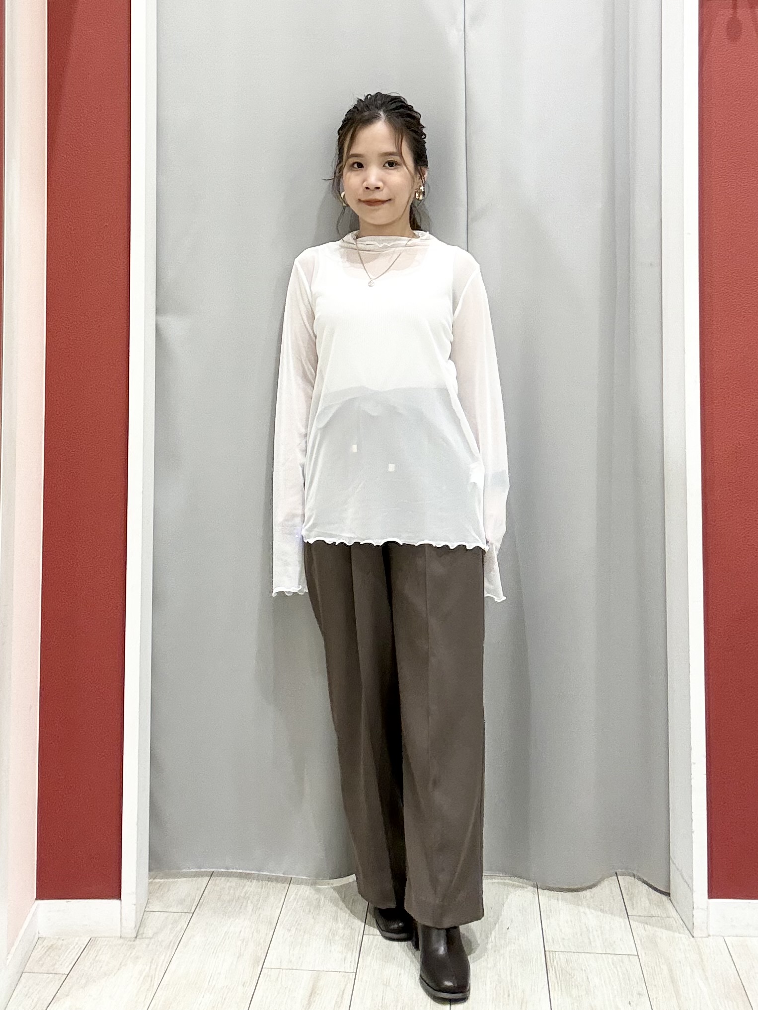 shioさんの「SHOO･LA･RUE｜【S-LL/洗濯機可】インせず即こなれる 裾バルーンシャツ」を使ったコーディネート