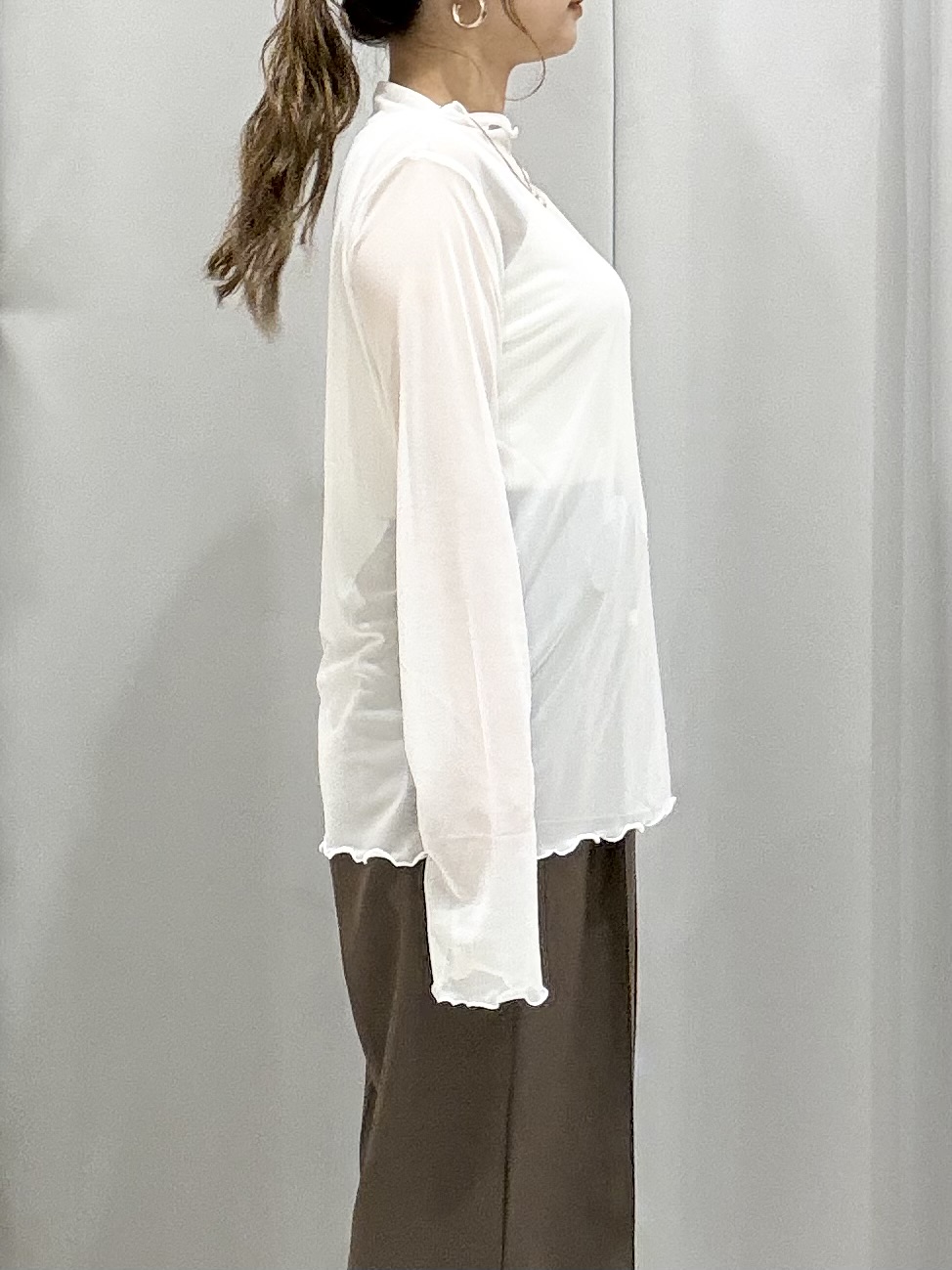 shioさんの「SHOO･LA･RUE｜【S-LL/洗濯機可】インせず即こなれる 裾バルーンシャツ」を使ったコーディネート