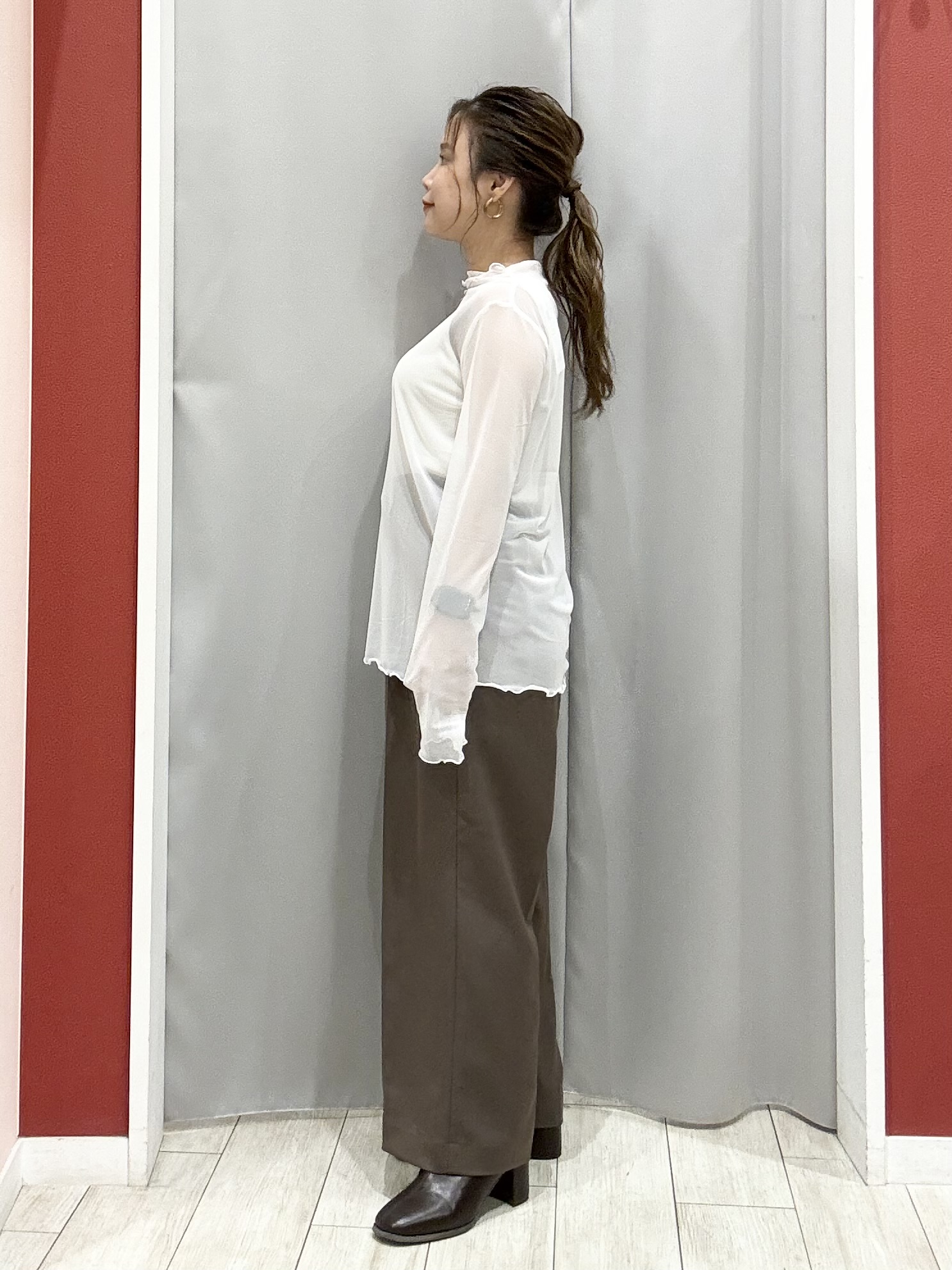 shioさんの「SHOO･LA･RUE｜【S-LL/洗濯機可】インせず即こなれる 裾バルーンシャツ」を使ったコーディネート