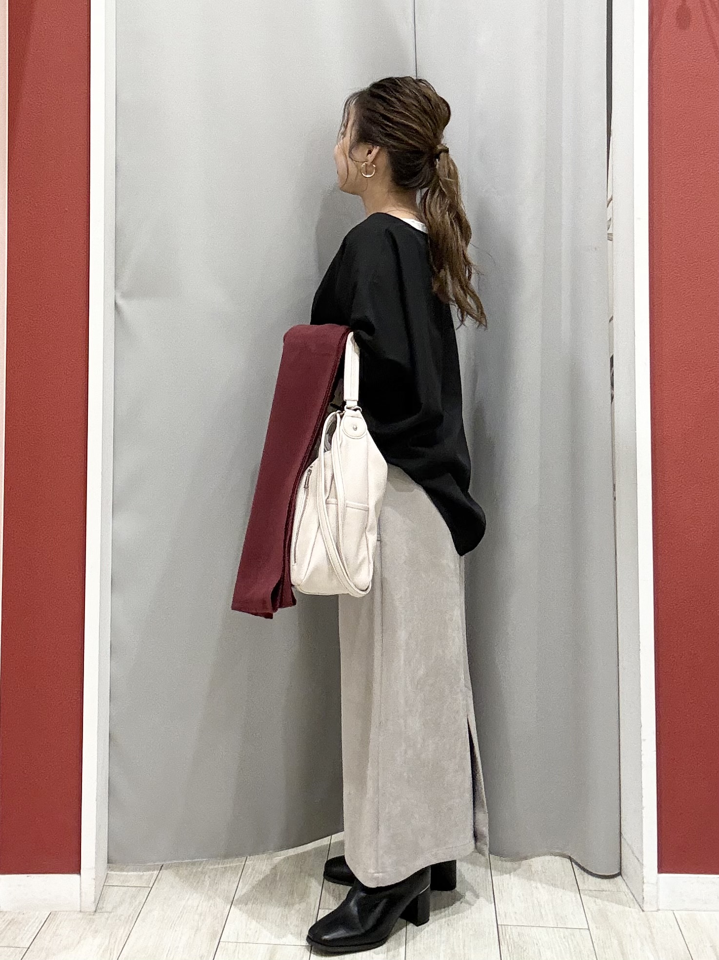 shioさんの「SHOO･LA･RUE｜【着丈選べる/洗濯後しわになりにくい】インせず着られる ドルマンブラウス」を使ったコーディネート