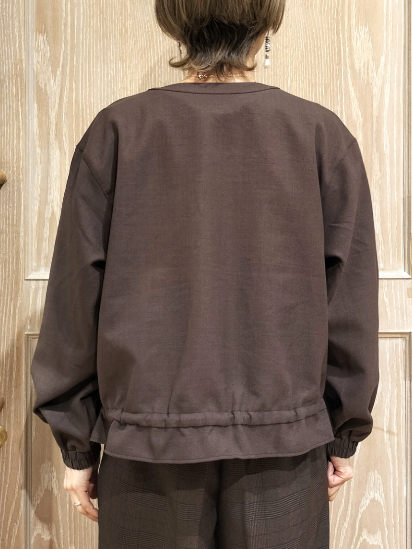 YUKIさんの「SHOO･LA･RUE｜【洗濯後しわになりにくい/S-LL】裾ドロストフリルブルゾン」を使ったコーディネート