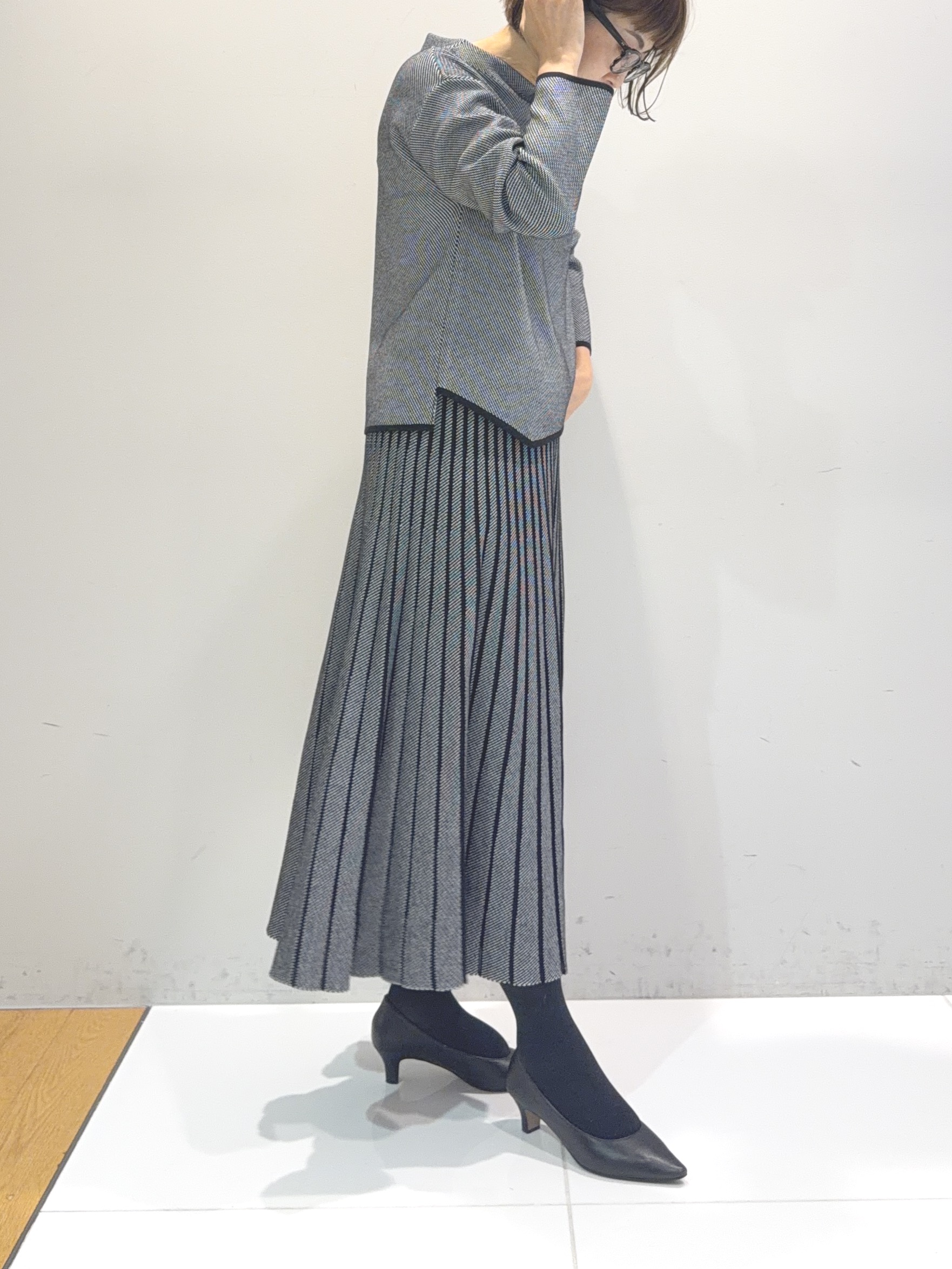 murayamaさんの「INDIVI｜【ラム革／美脚／通勤】レザーパンプス」を使ったコーディネート