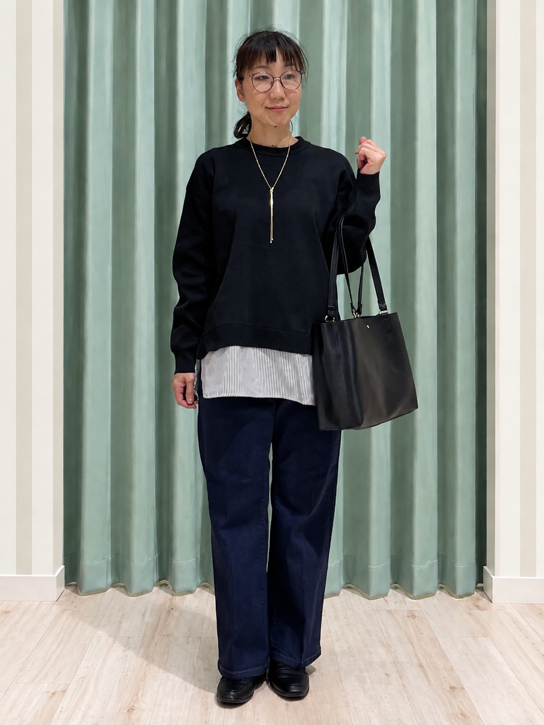 まつみさんの「SHOO･LA･RUE｜【S-LL】着るだけできまる シャツレイヤード風 スポンディッシュニット」を使ったコーディネート