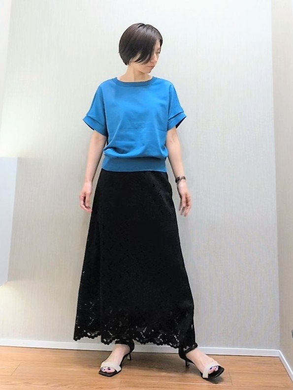 ミズタさんの「UNTITLED｜【肌に張りつきにくい/前後2WAY】ドライタッチコットンプルオーバー」を使ったコーディネート