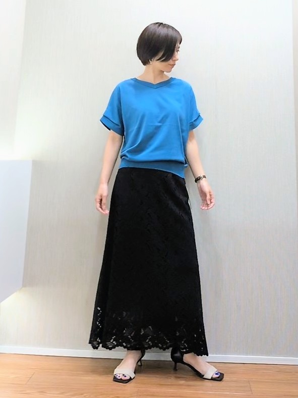 ミズタさんの「UNTITLED｜【肌に張りつきにくい/前後2WAY】ドライタッチコットンプルオーバー」を使ったコーディネート
