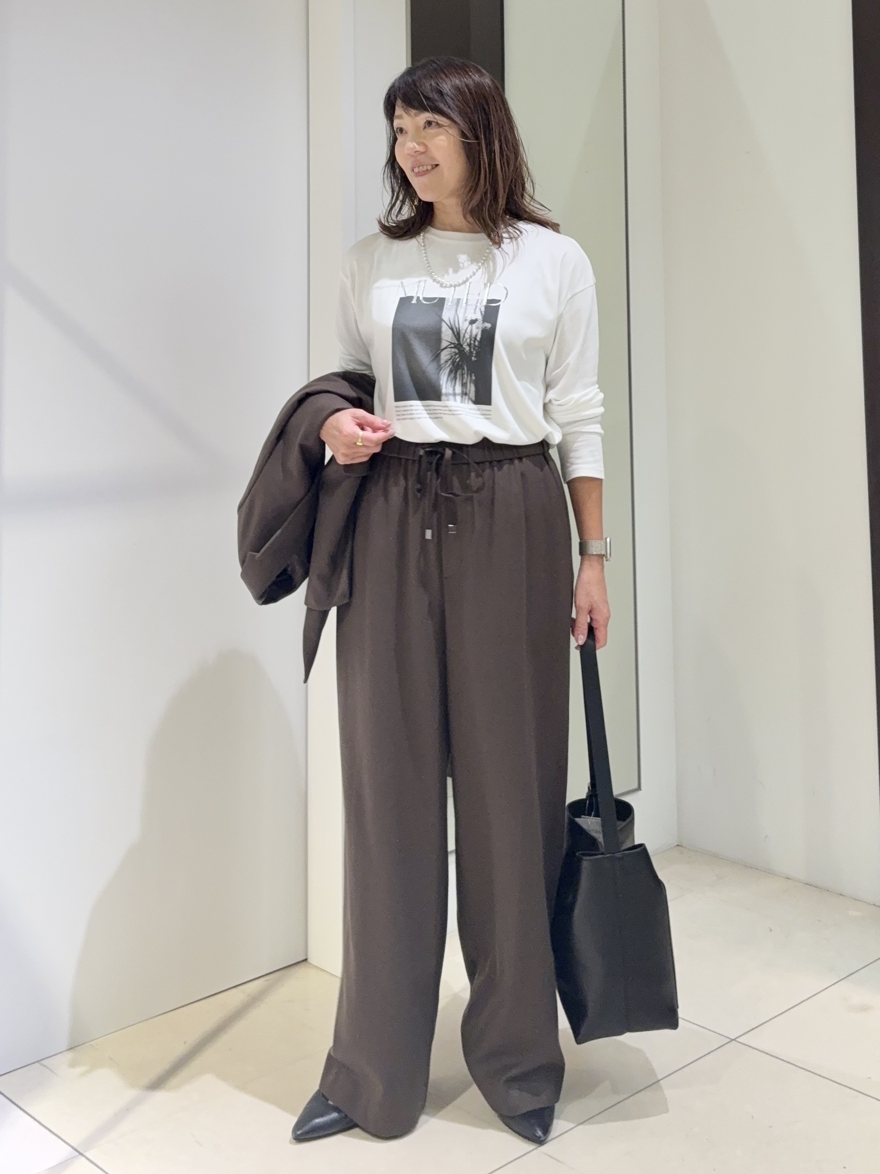tomoさんの「UNTITLED｜【セットアップ可/秋羽織り】ウールダブルジャケット」を使ったコーディネート