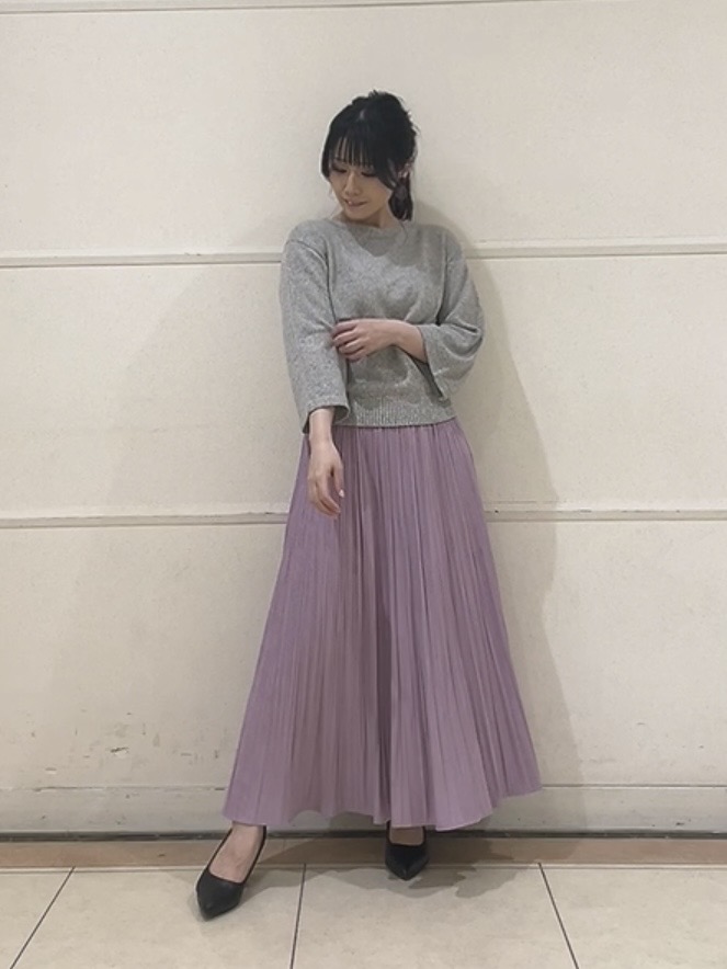 watanabeさんの「UNTITLED｜【アンサンブル可/手洗い可】杢調プルオーバーニット」を使ったコーディネート