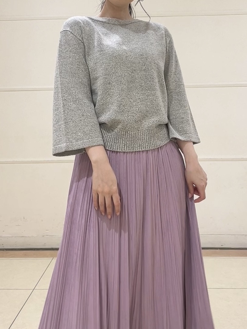 watanabeさんの「UNTITLED｜【アンサンブル可/手洗い可】杢調プルオーバーニット」を使ったコーディネート