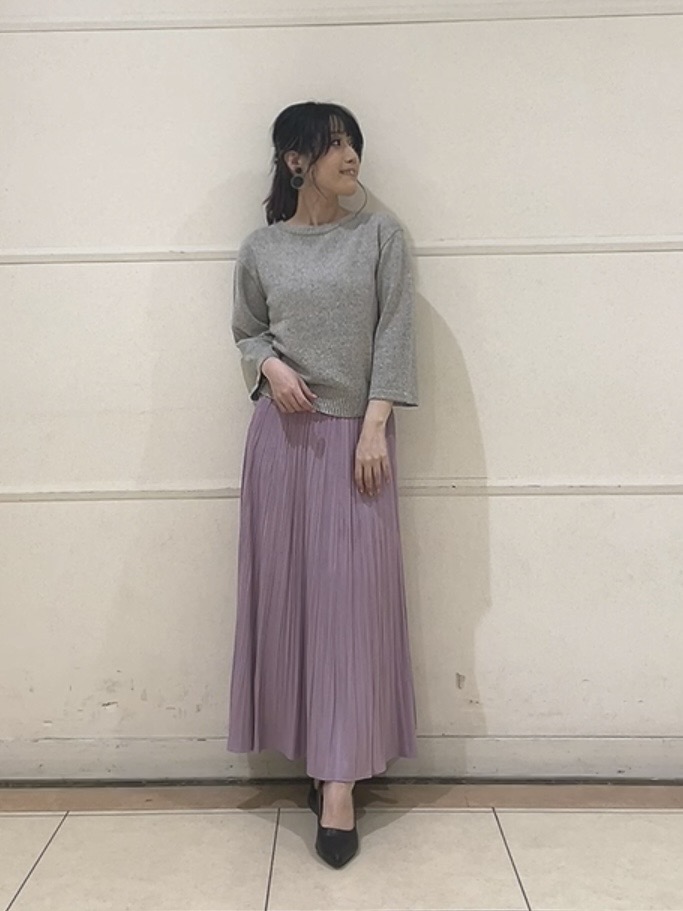 watanabeさんの「UNTITLED｜【アンサンブル可/手洗い可】杢調プルオーバーニット」を使ったコーディネート