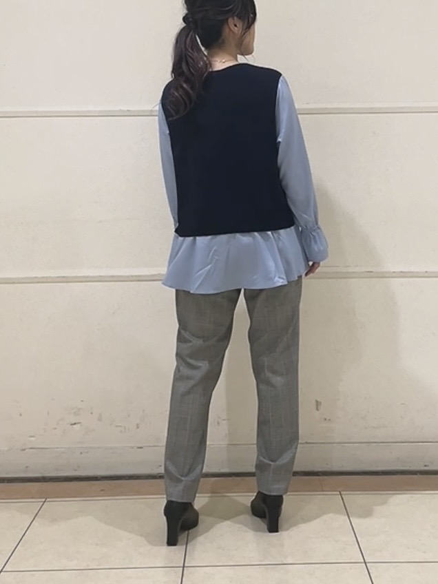 watanabeさんの「UNTITLED｜【洗える／1枚でコーデ完成】重ね着風ニットトップス」を使ったコーディネート