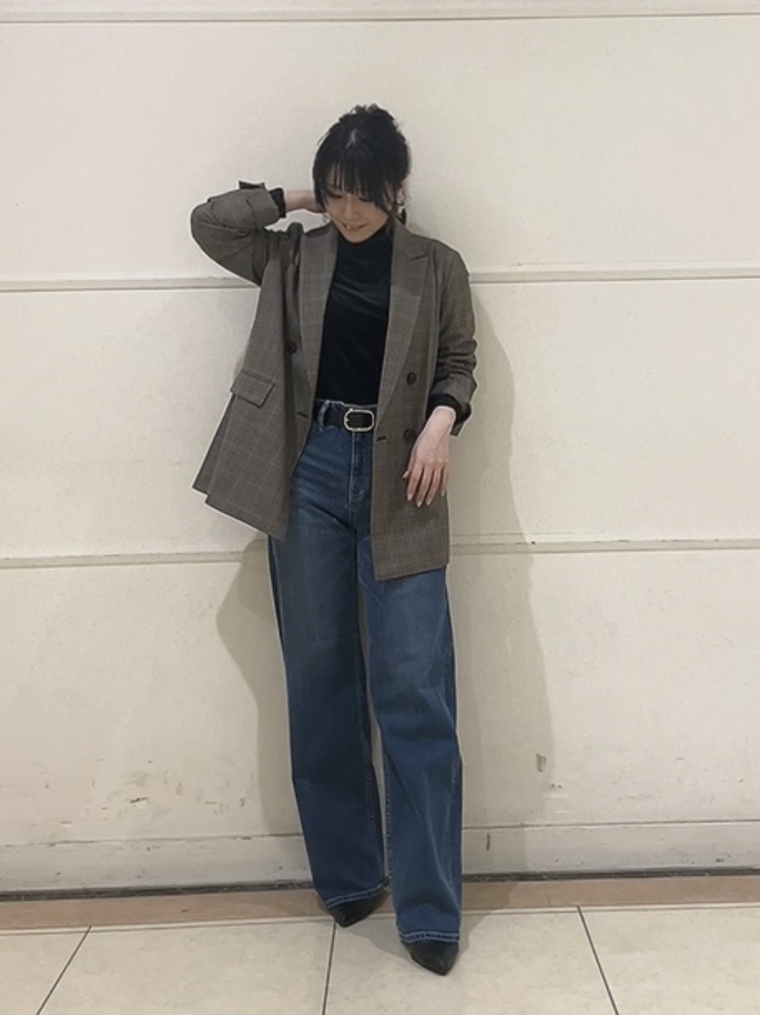 watanabeさんの「UNTITLED｜【洗濯機OK／ストレッチ◎】秋はじめのダブルジャケット」を使ったコーディネート
