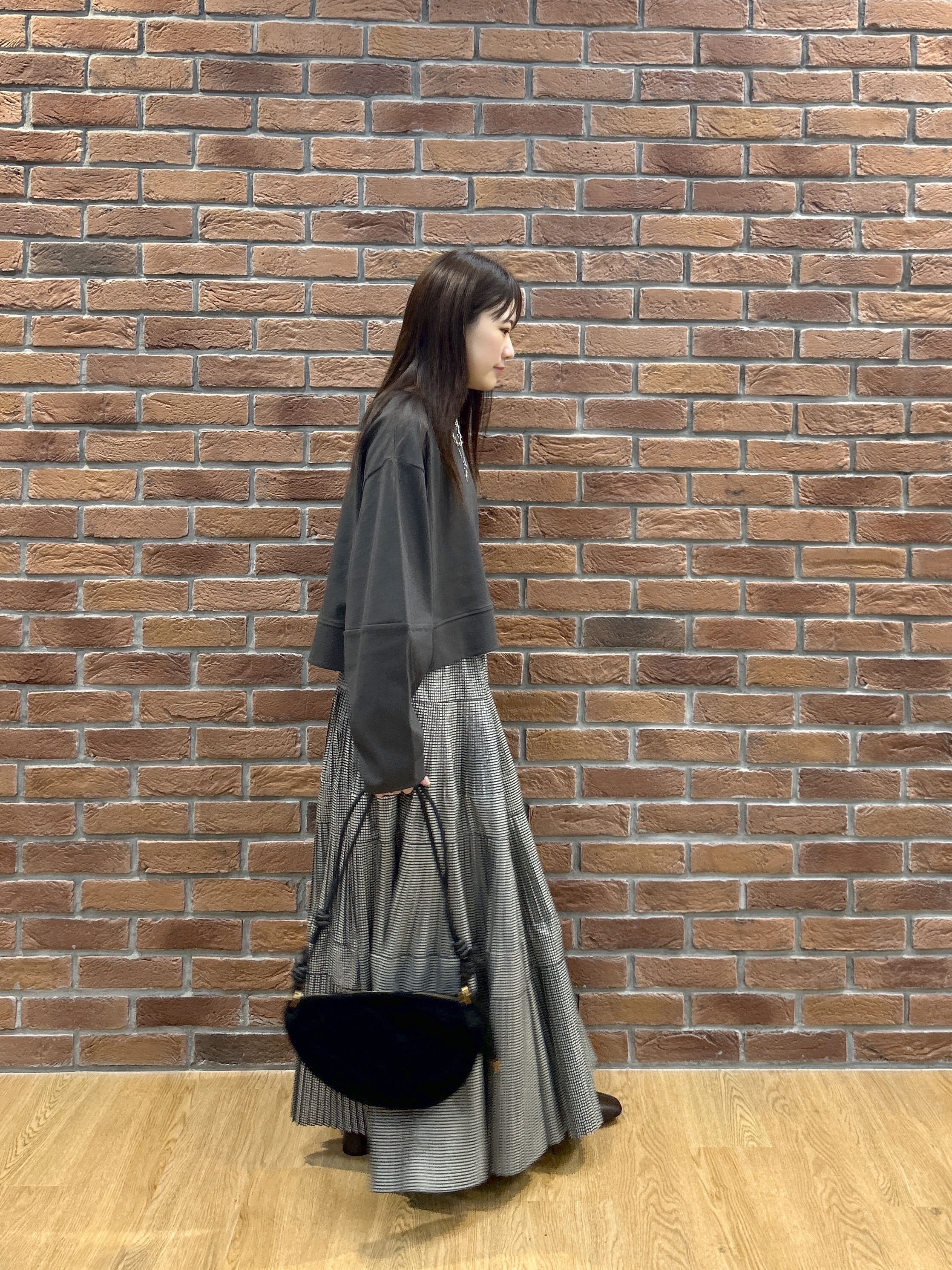 Renoさんの「INDIVI｜ロングスリーブフォルムカットソー【洗える】」を使ったコーディネート