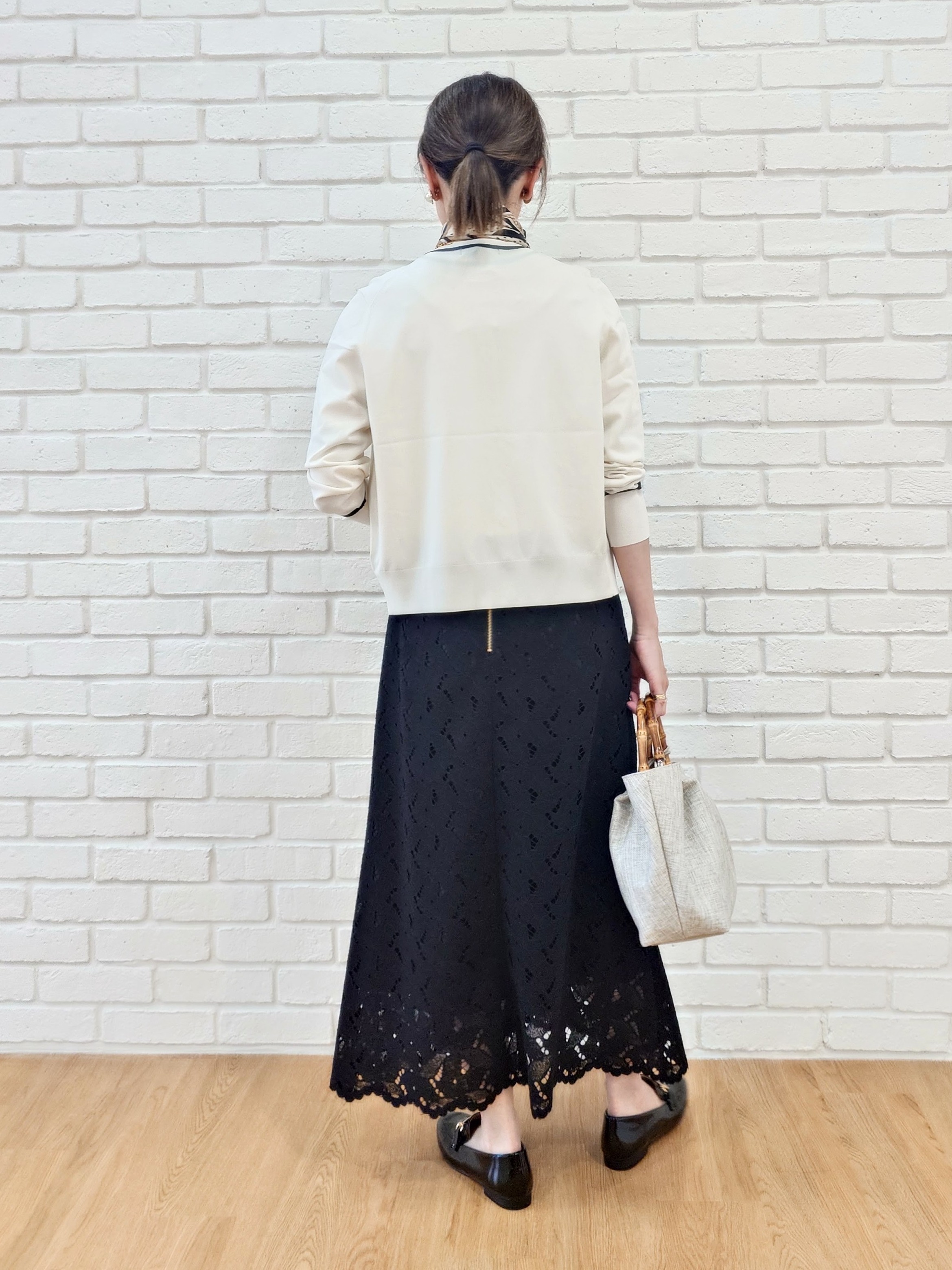 MUTSUKOさんの「UNTITLED｜【アンサンブル可能/秋羽織り】コンパクトニットカーディガン」を使ったコーディネート