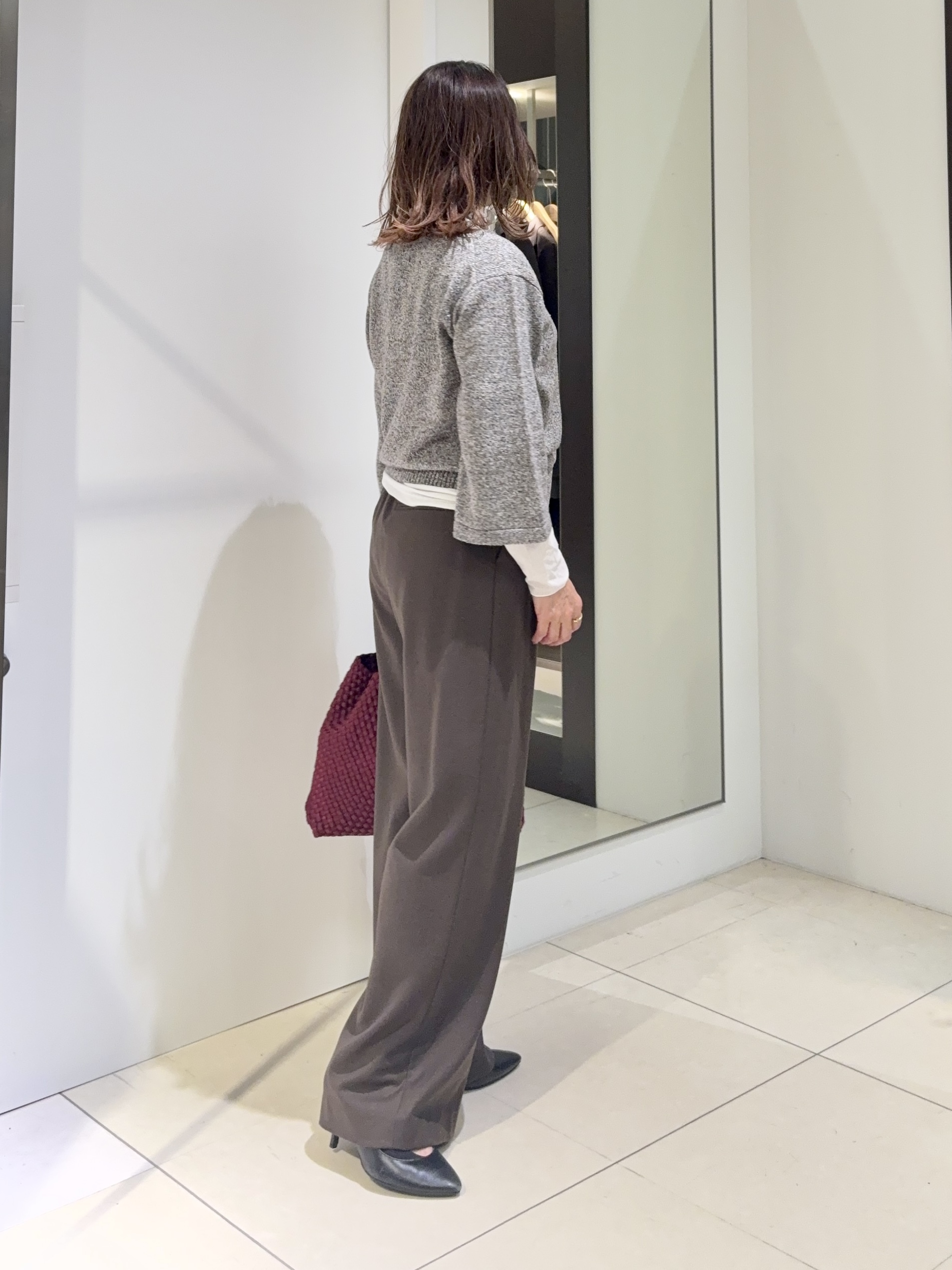 tomoさんの「UNTITLED｜【アンサンブル可/手洗い可】杢調プルオーバーニット」を使ったコーディネート