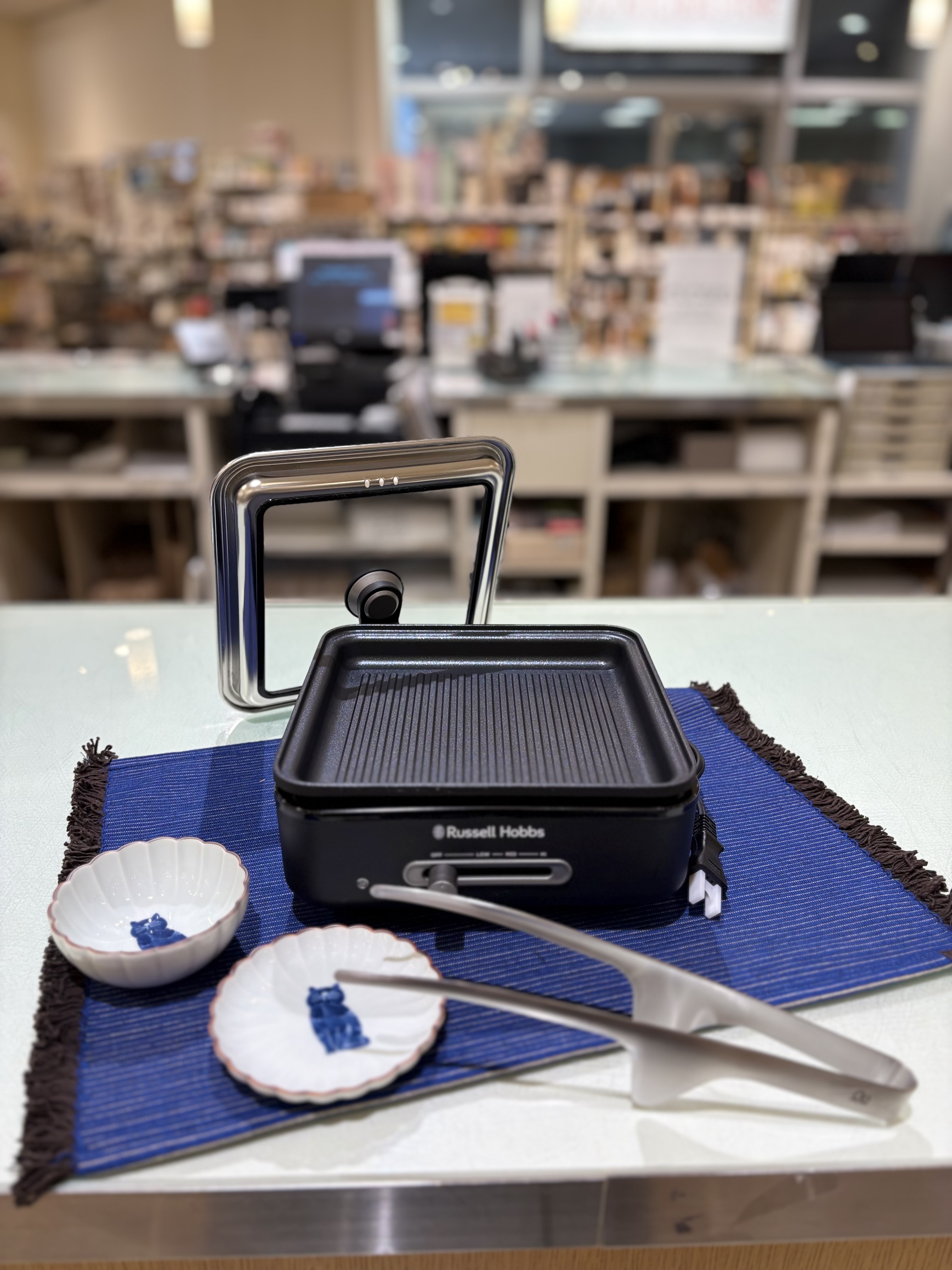 MOLさんの「212 KITCHEN STORE｜おきラク焼き肉トング ＜leye  レイエ＞」を使ったコーディネート