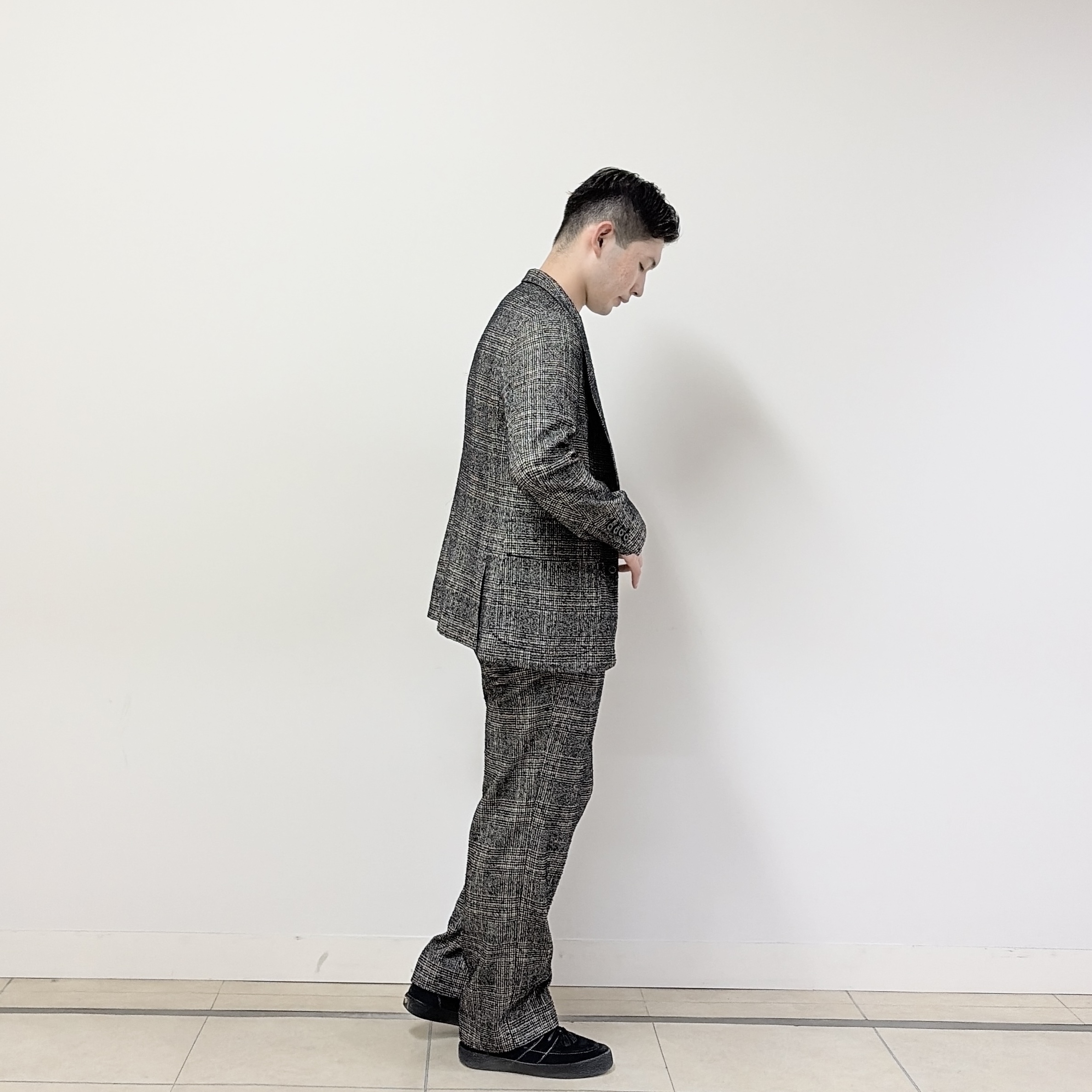千葉亮太さんの「DRESSTERIOR｜【セットアップ可】ループグレンチェック リラックスジャケット」を使ったコーディネート