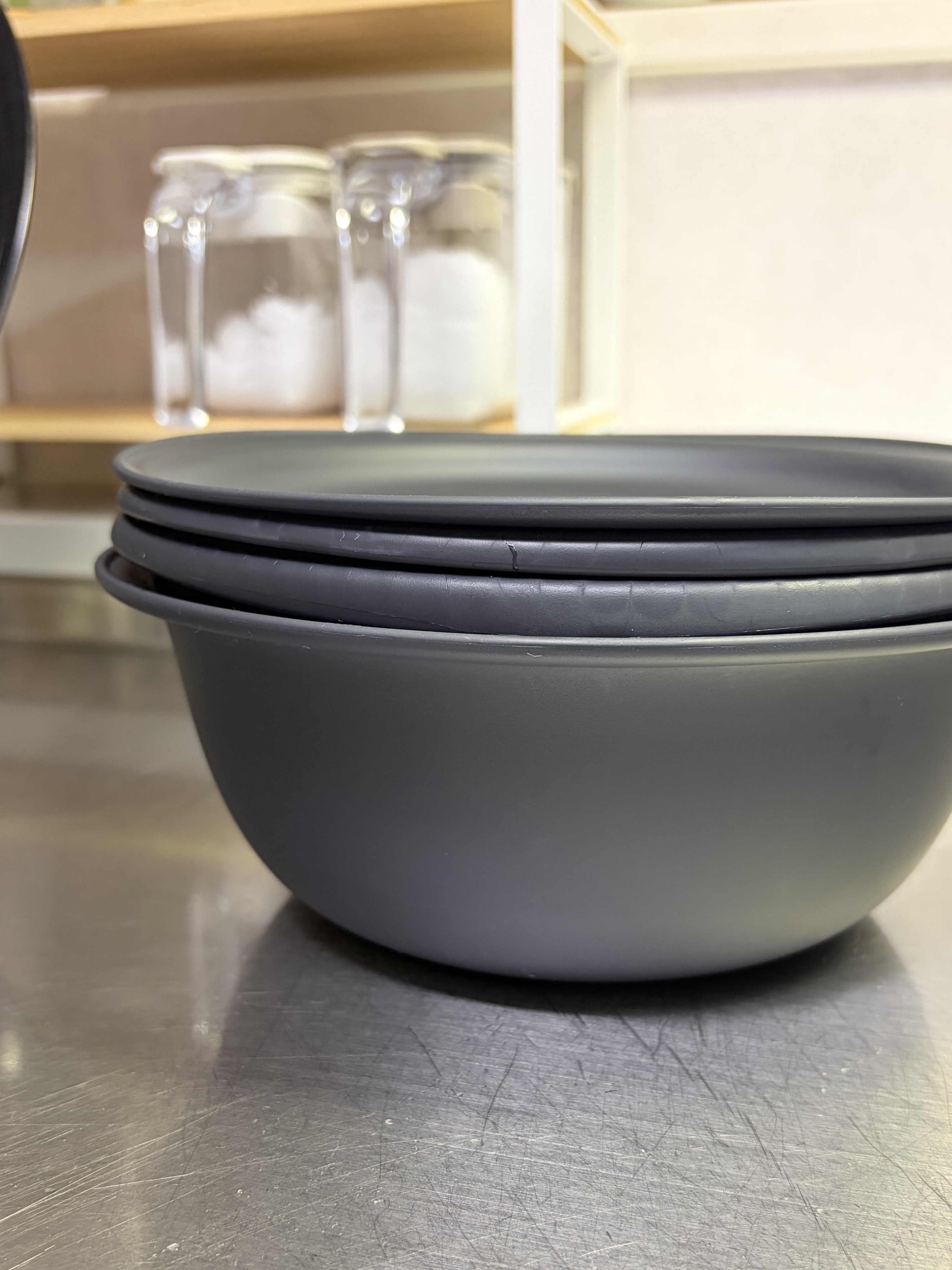 まのちゃんさんの「212 KITCHEN STORE｜きほんの道具 ザルボウル２点セット 18cm GY ＜marna  マーナ＞」を使ったコーディネート